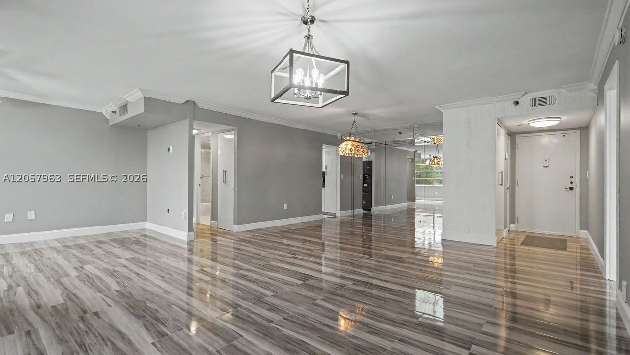Pembroke Pines photo 2