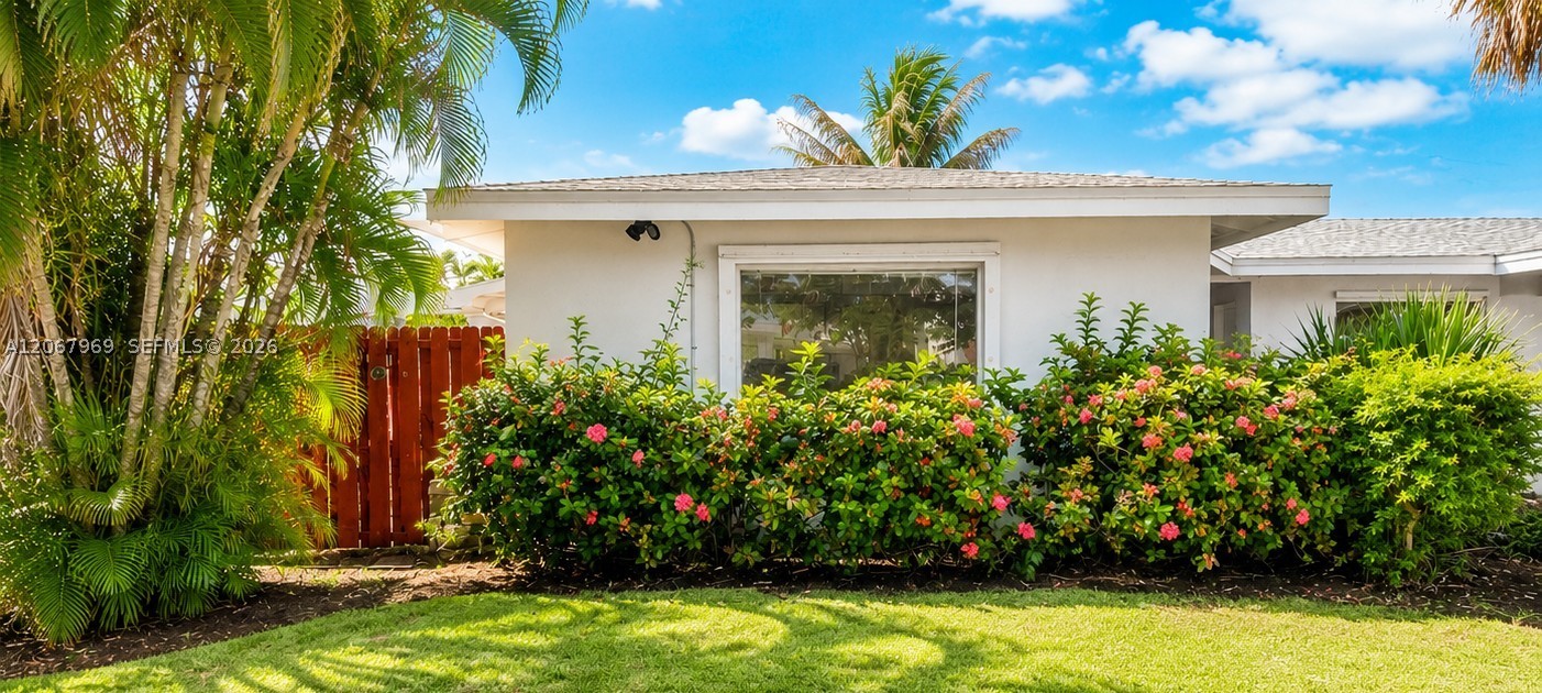 Wilton Manors photo 4