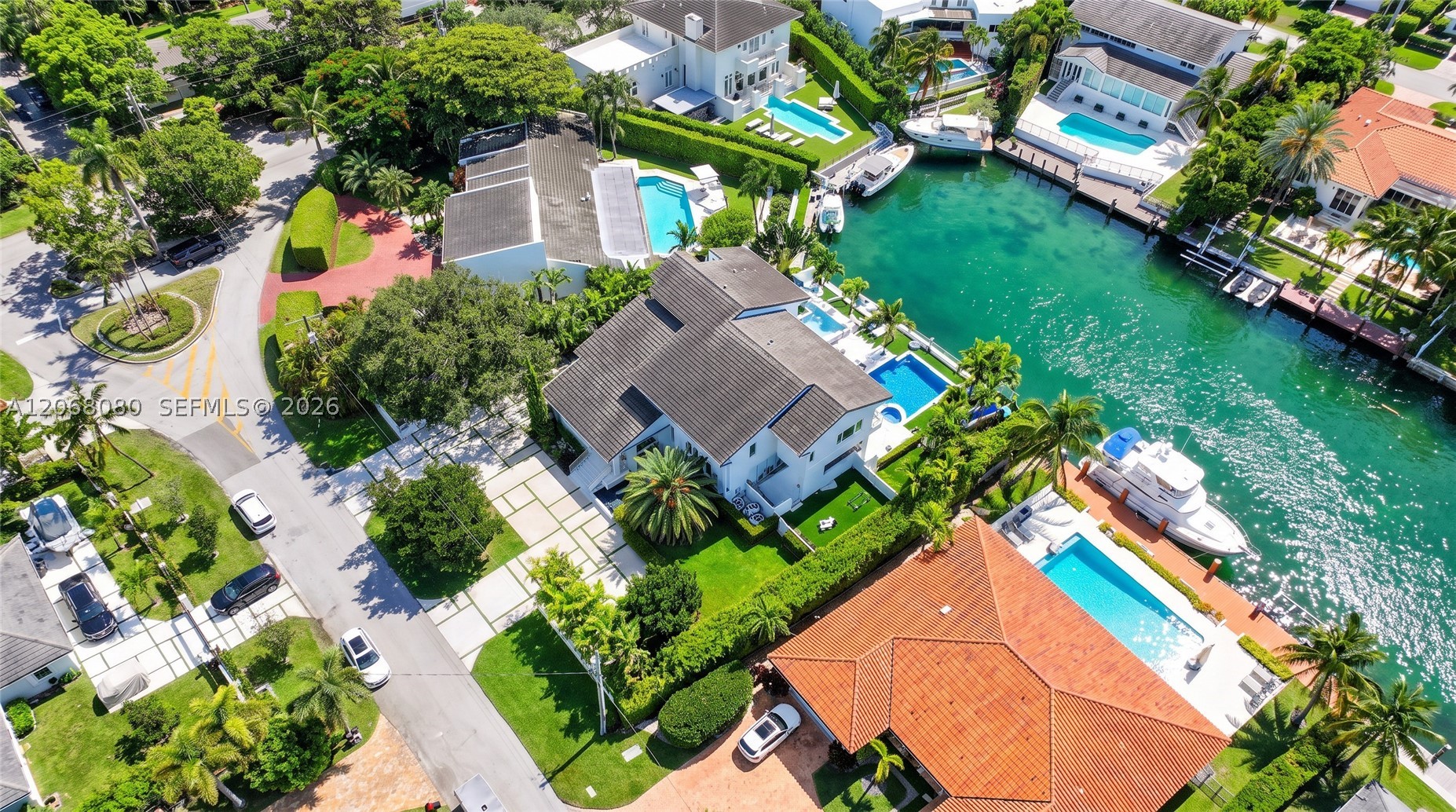 Coral Gables photo 3