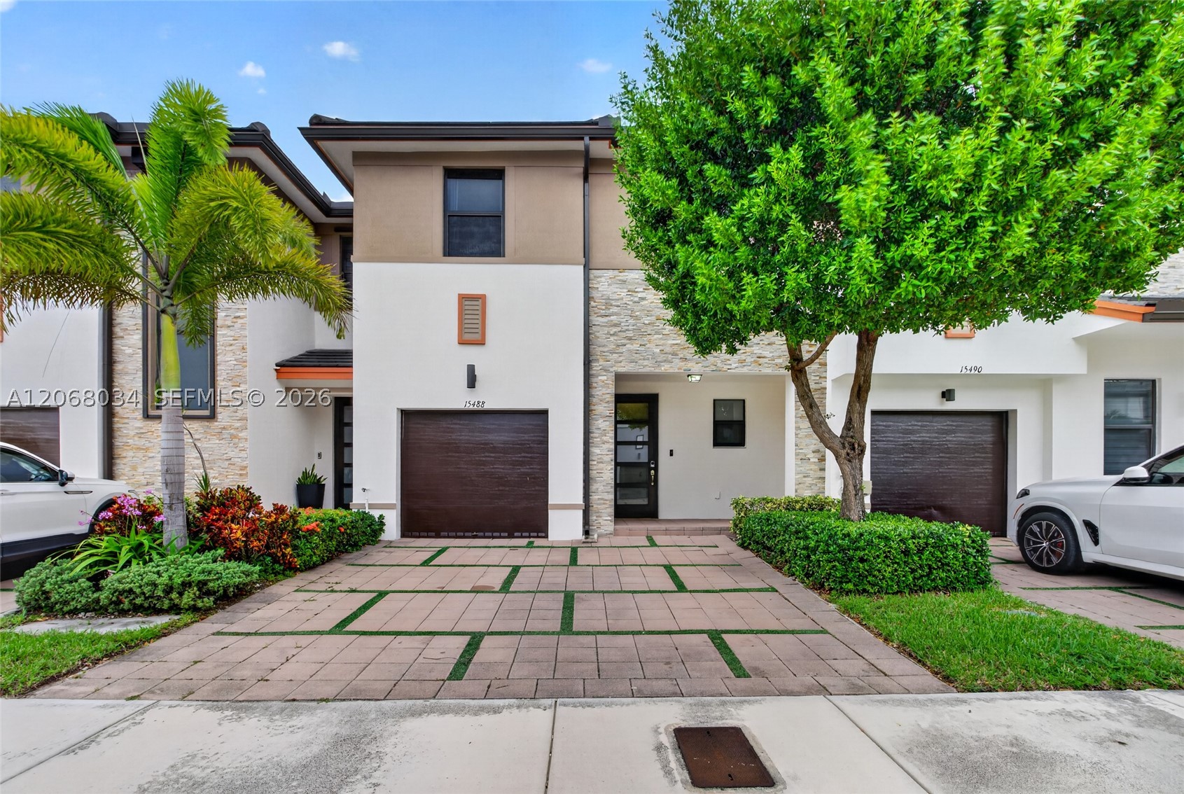 Miami Lakes photo 4
