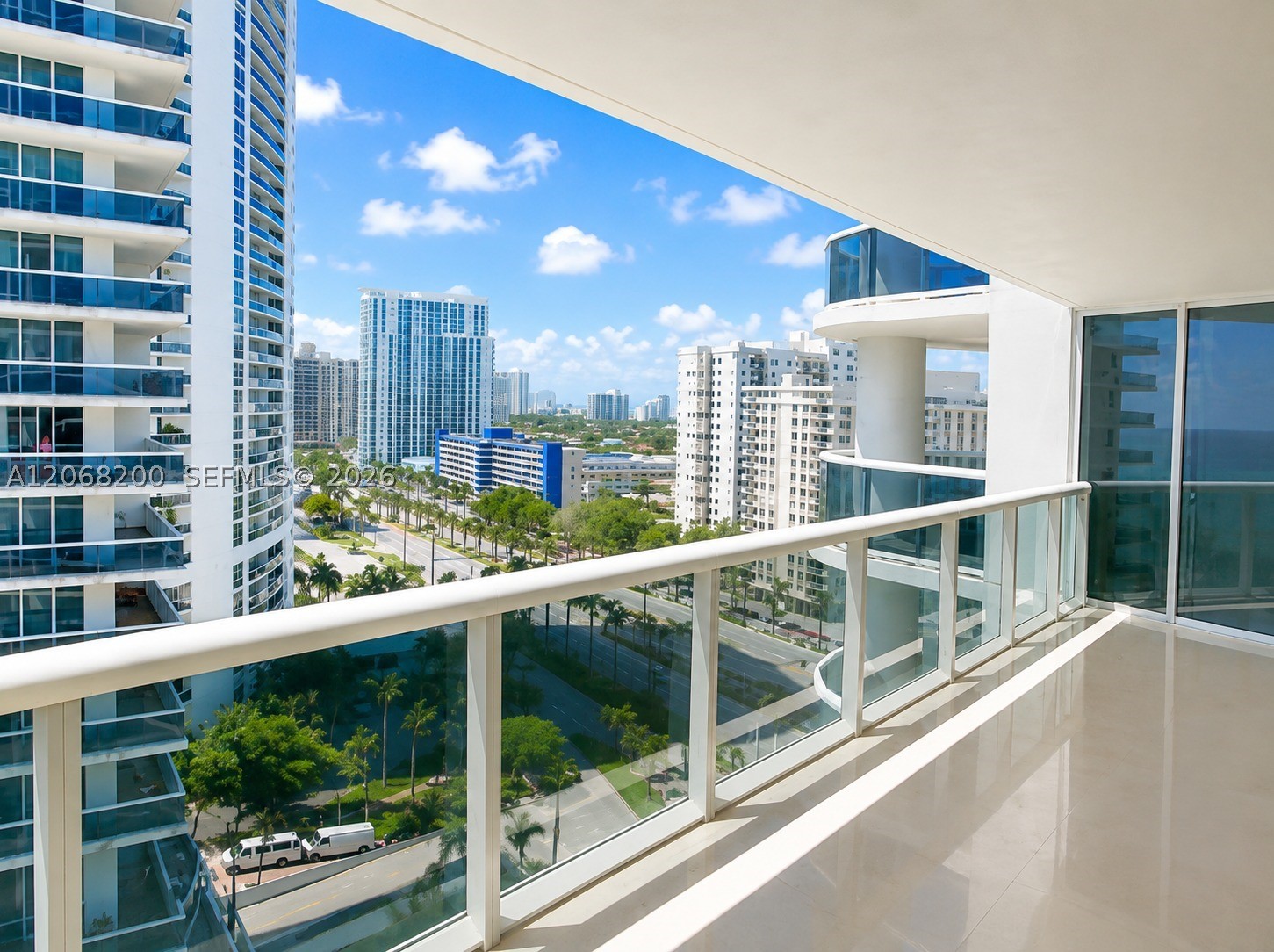 Hallandale Beach photo 3