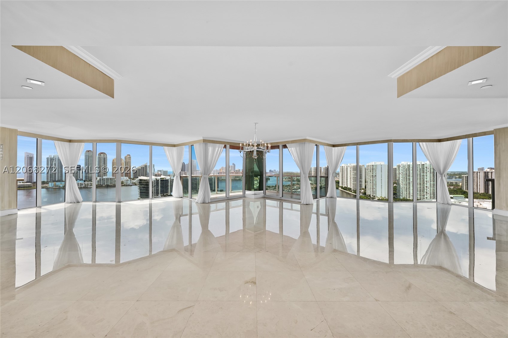 Aventura photo 5