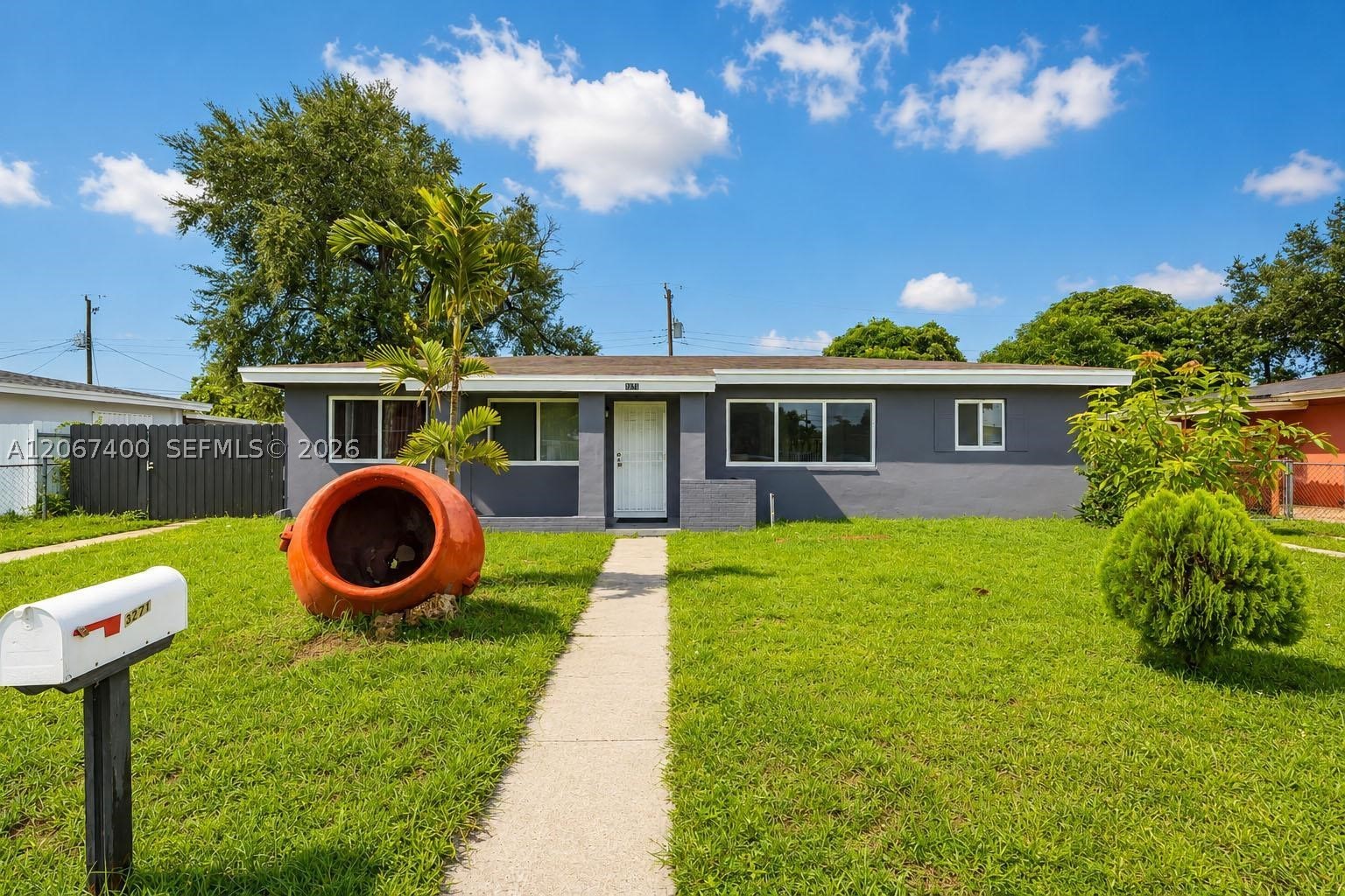 Miami Gardens photo 3