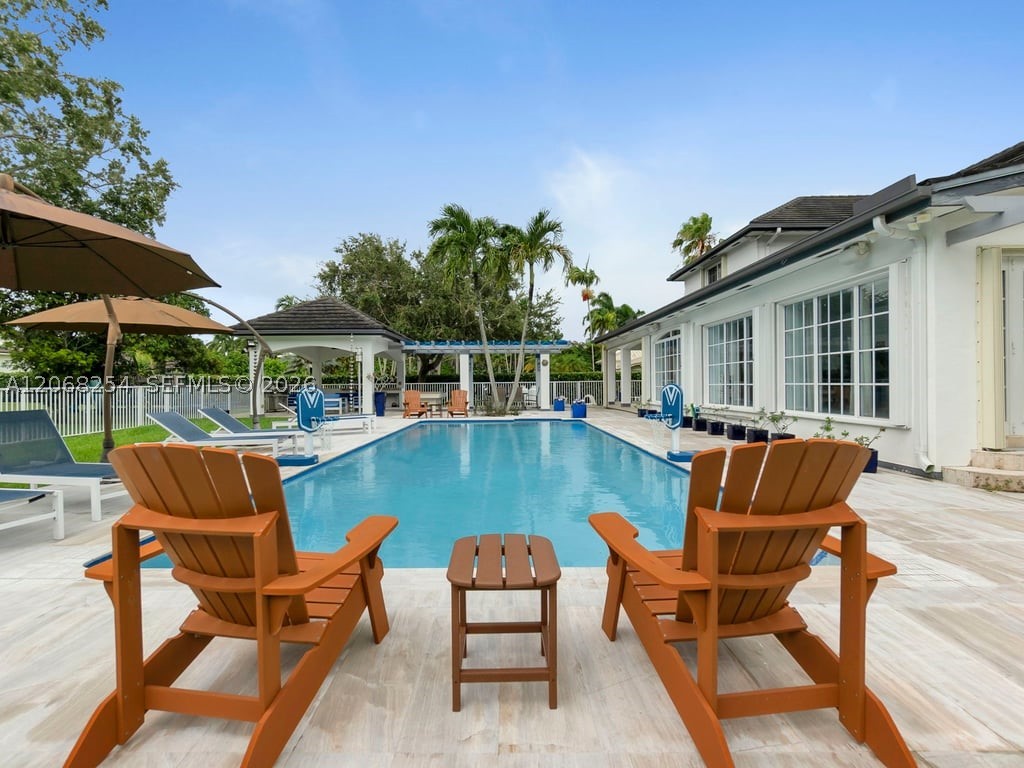 Palmetto Bay photo 1
