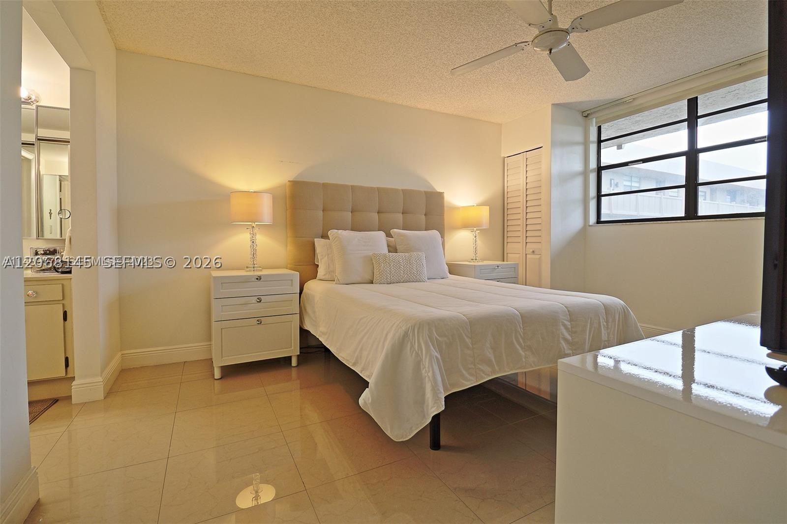 Pembroke Pines photo 2