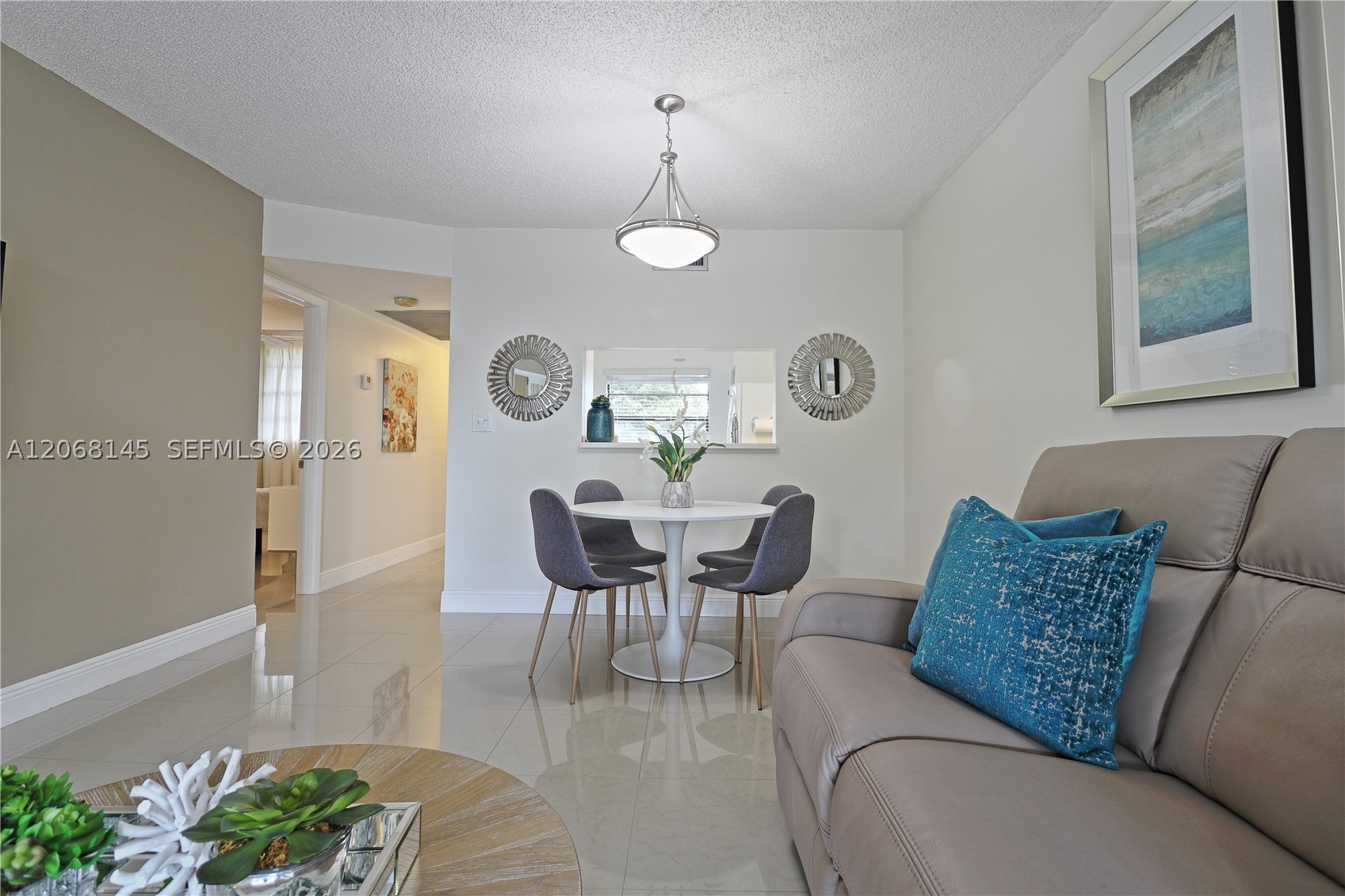 Pembroke Pines photo 3