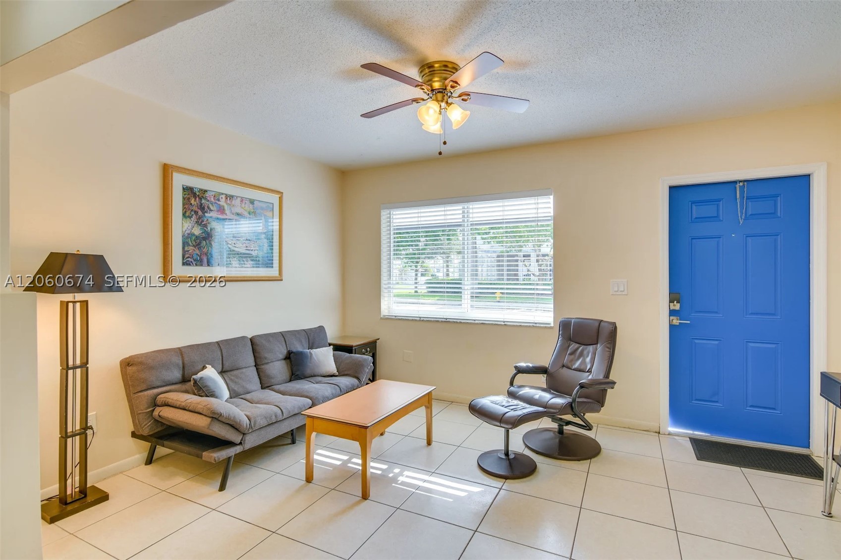 Hallandale Beach photo 2