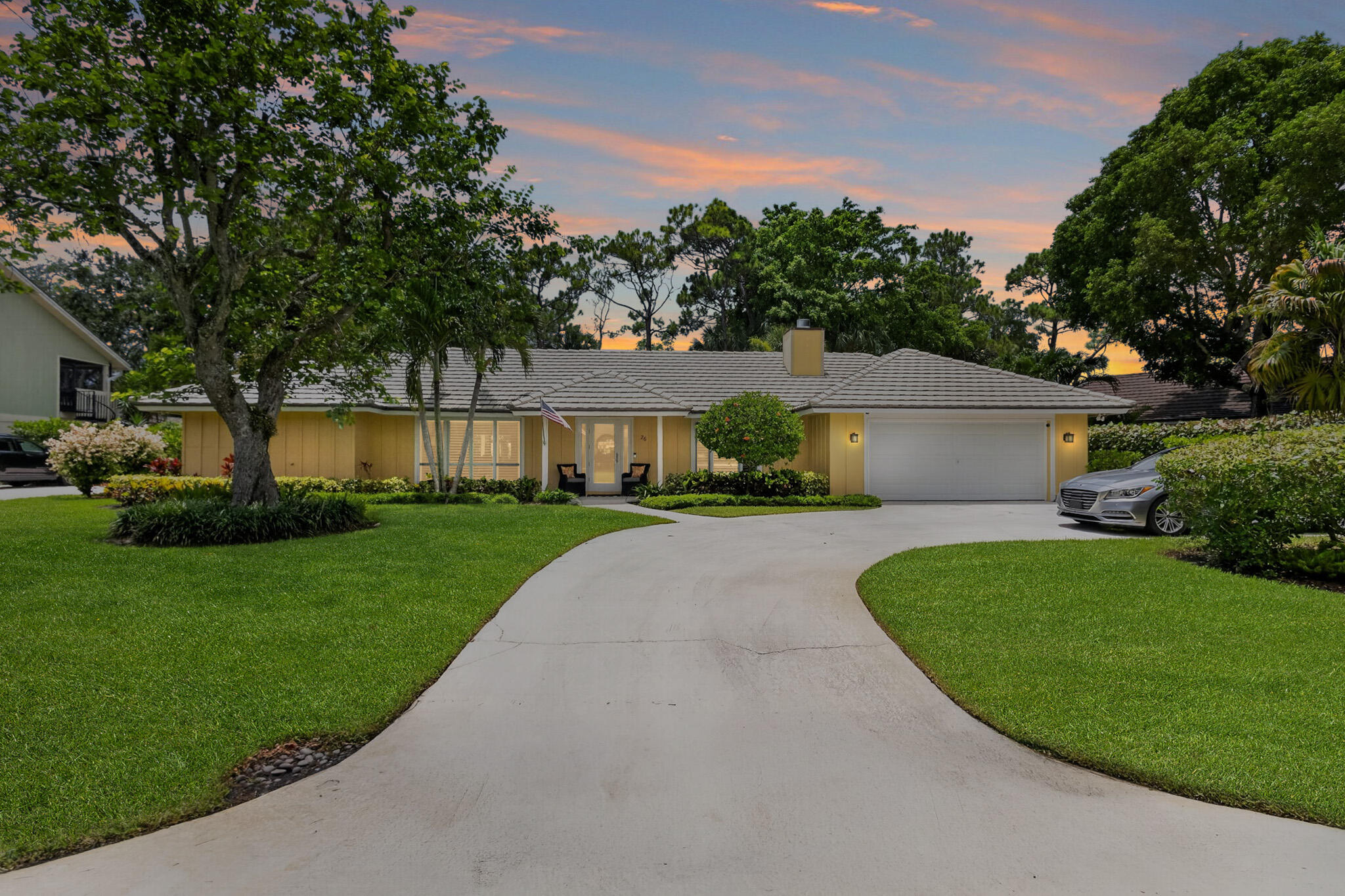 Palm Beach Gardens photo 1