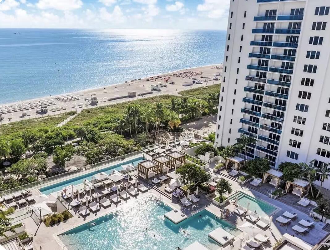 Miami Beach photo 1
