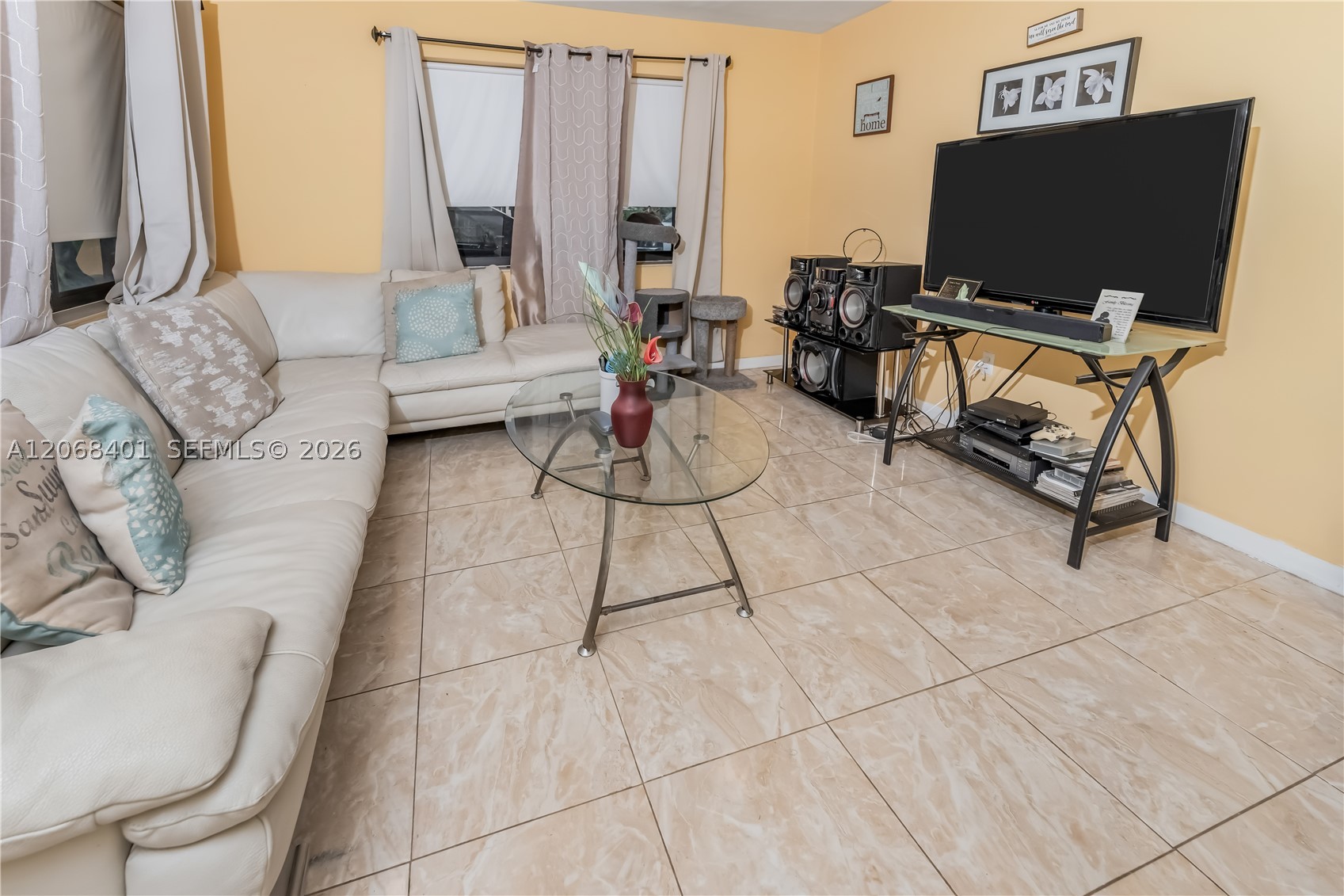 Miami Gardens photo 4