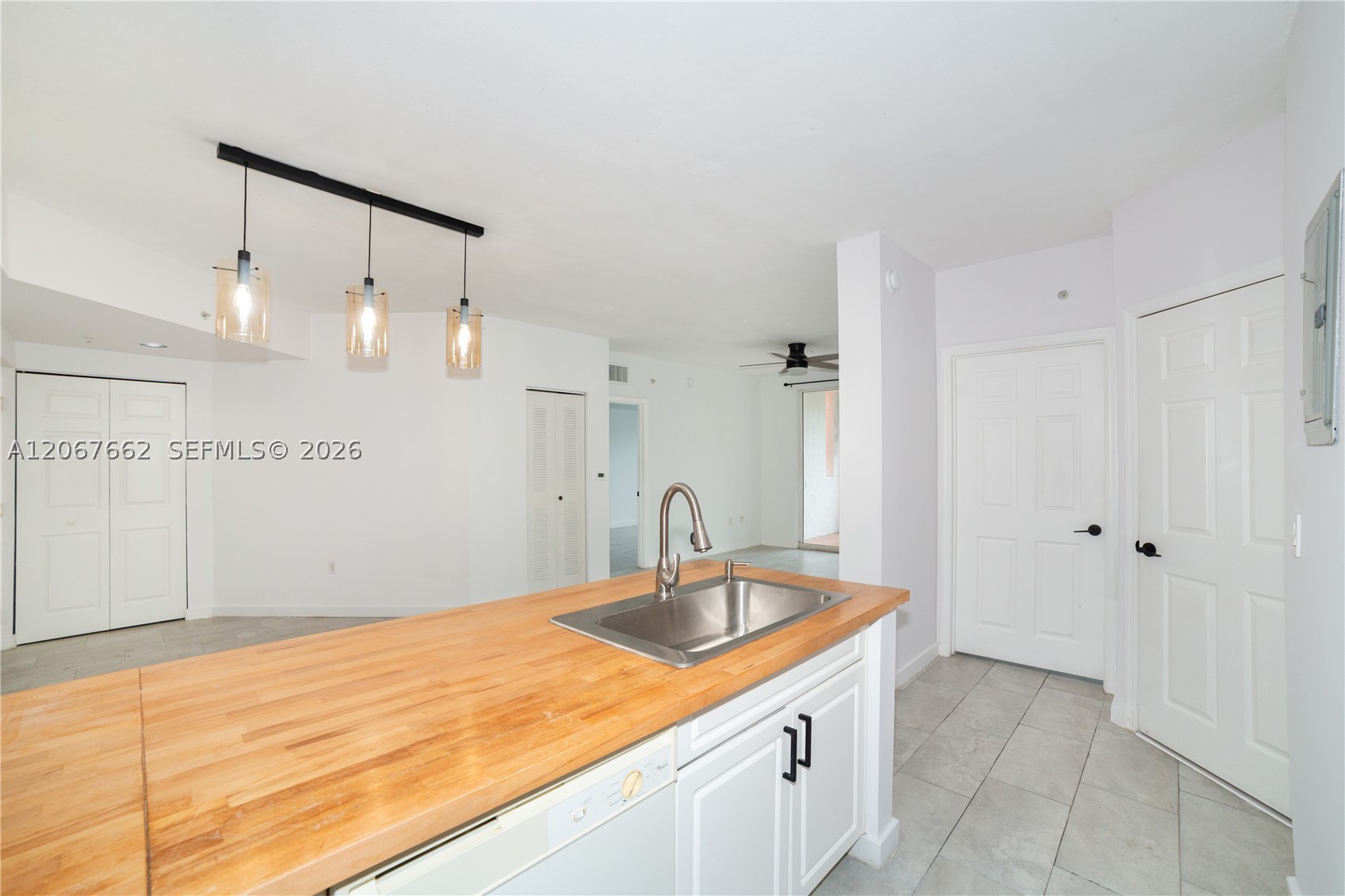 Sunny Isles Beach photo 2