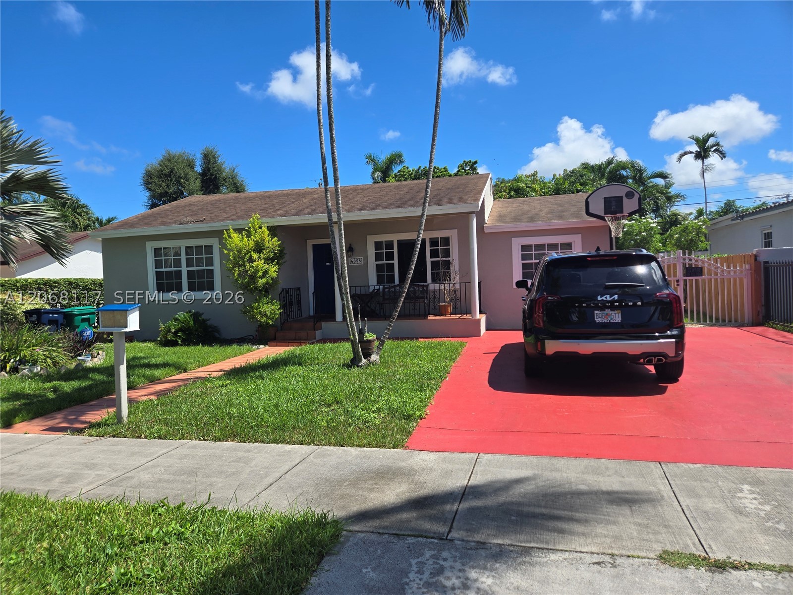 Miami photo 1
