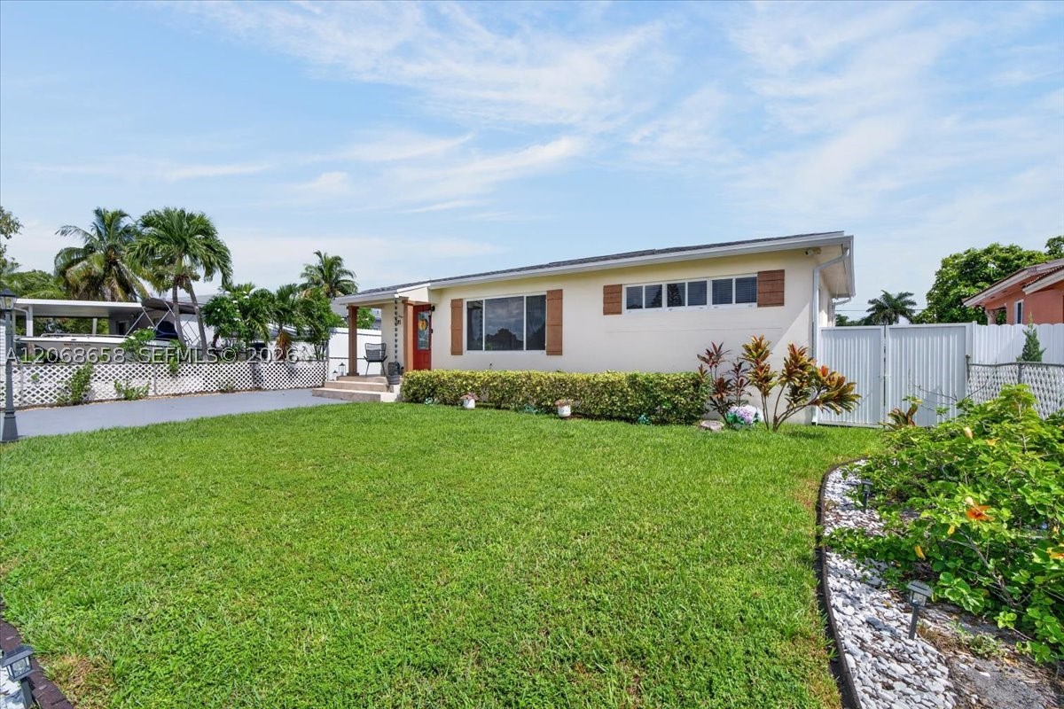 Hialeah photo 5