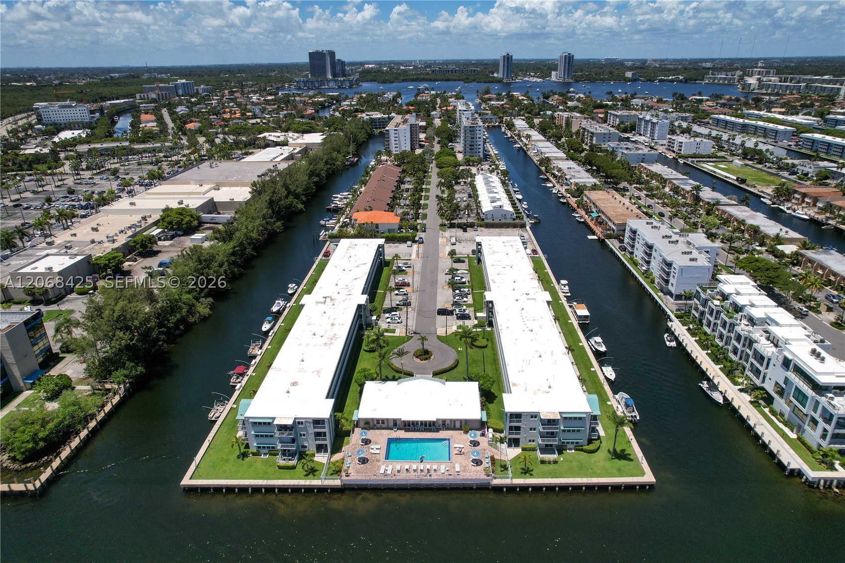 North Miami Beach photo 3