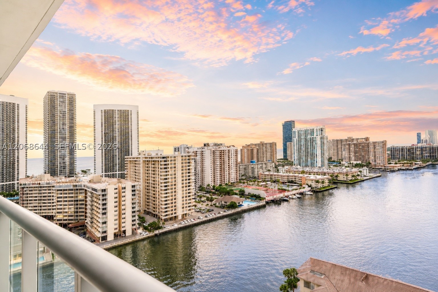 Hallandale Beach photo 1