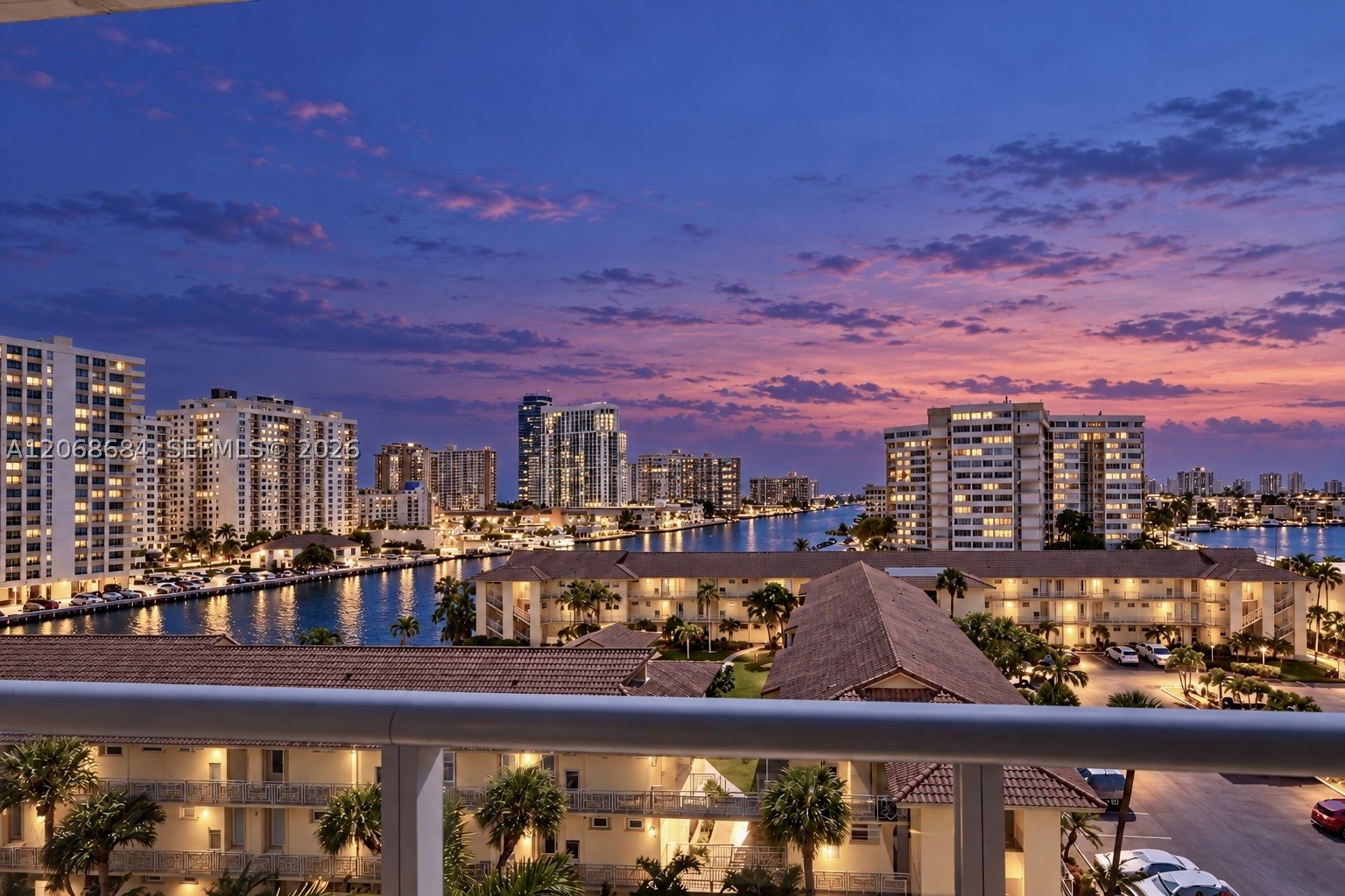 Hallandale Beach photo 2