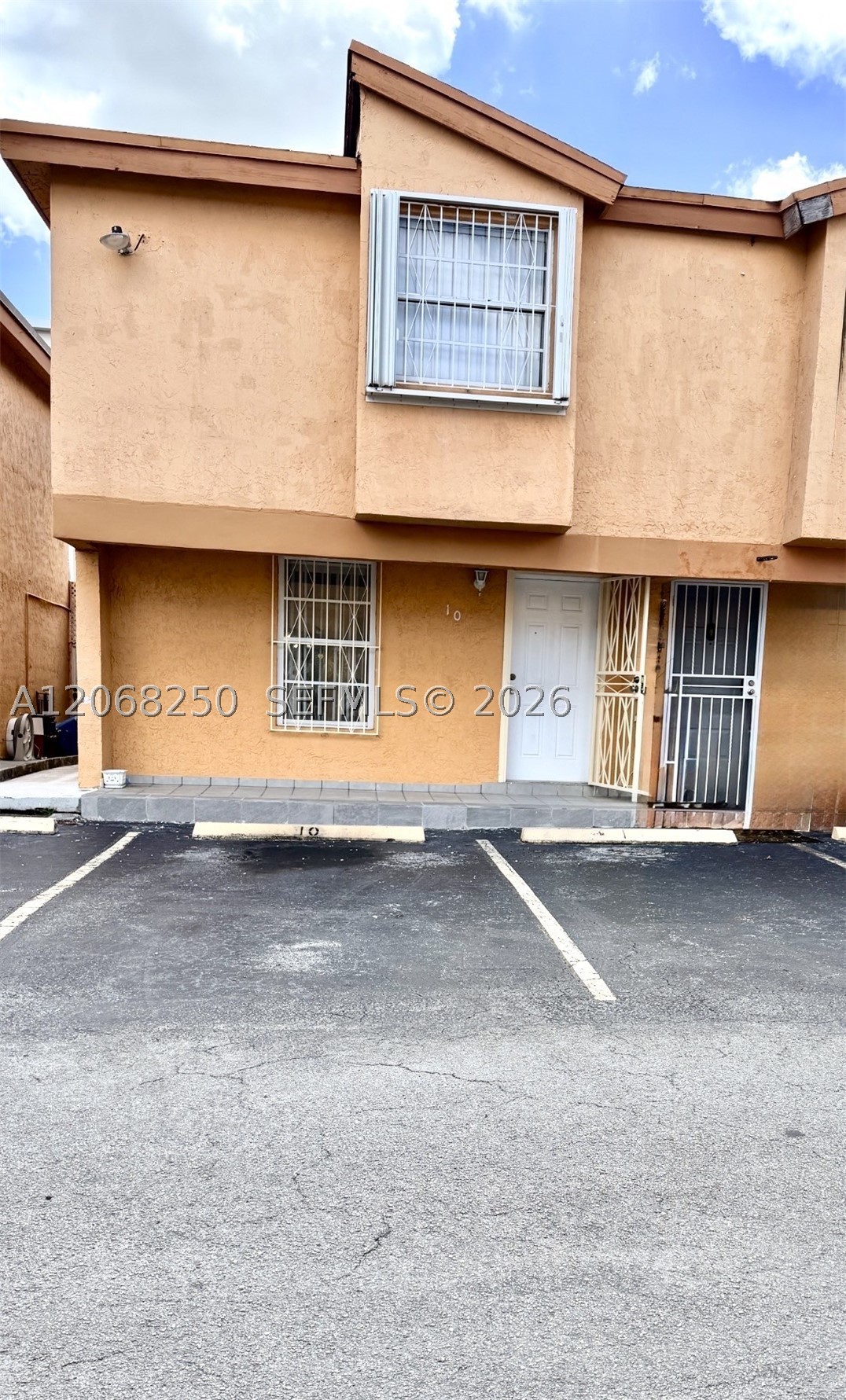 Hialeah photo 2