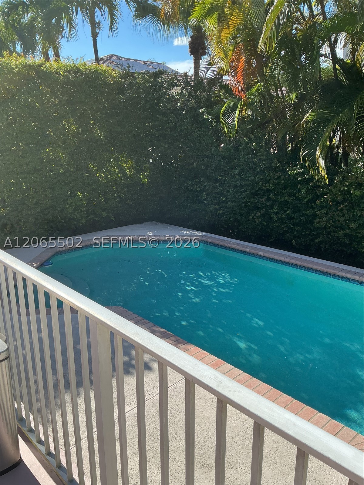 Pembroke Pines photo 2
