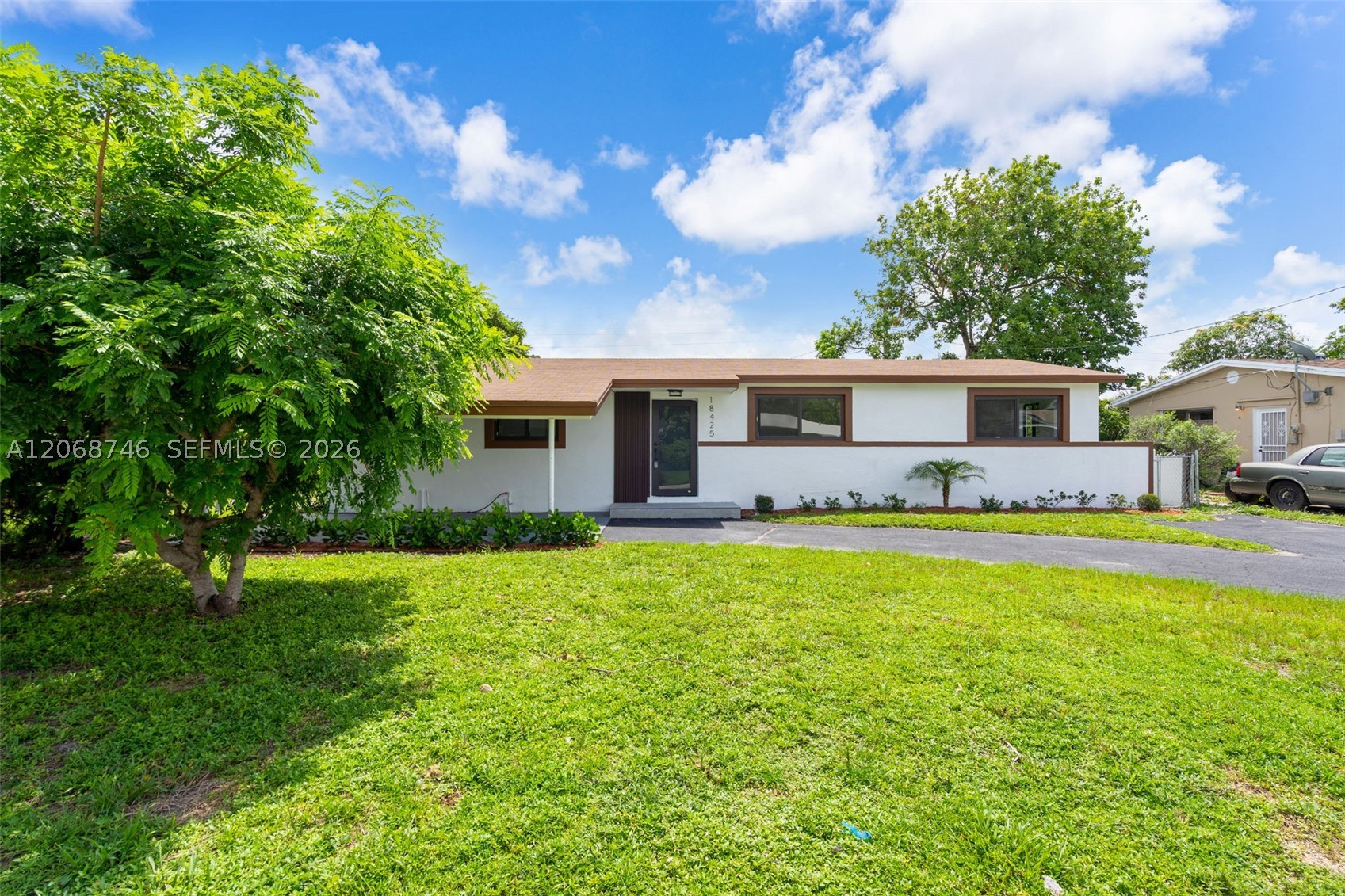 Miami Gardens photo 1