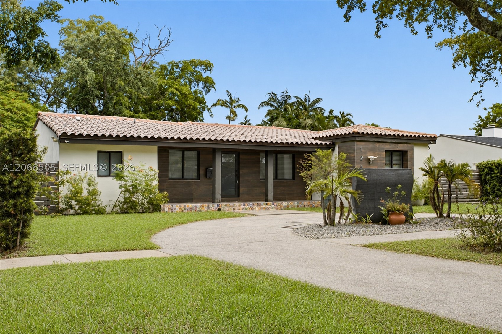 Miami Shores photo 3