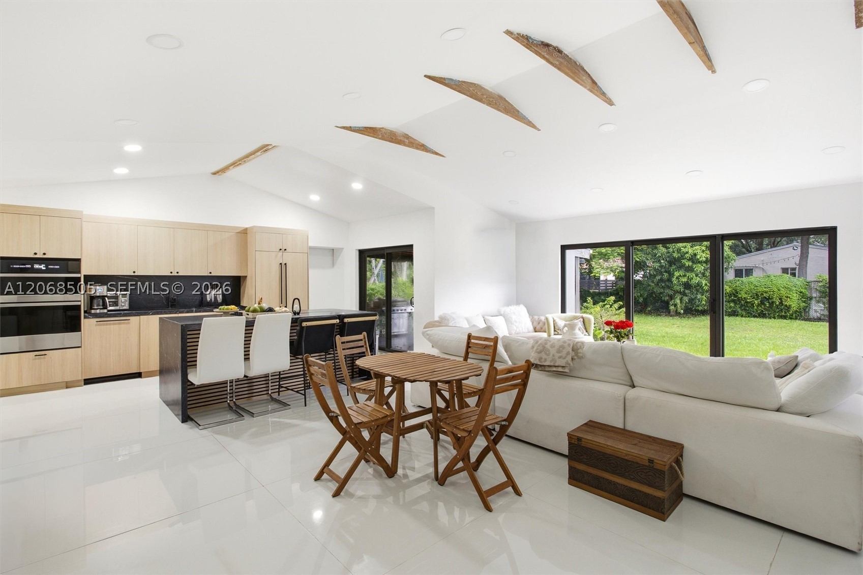 Miami Shores photo 4