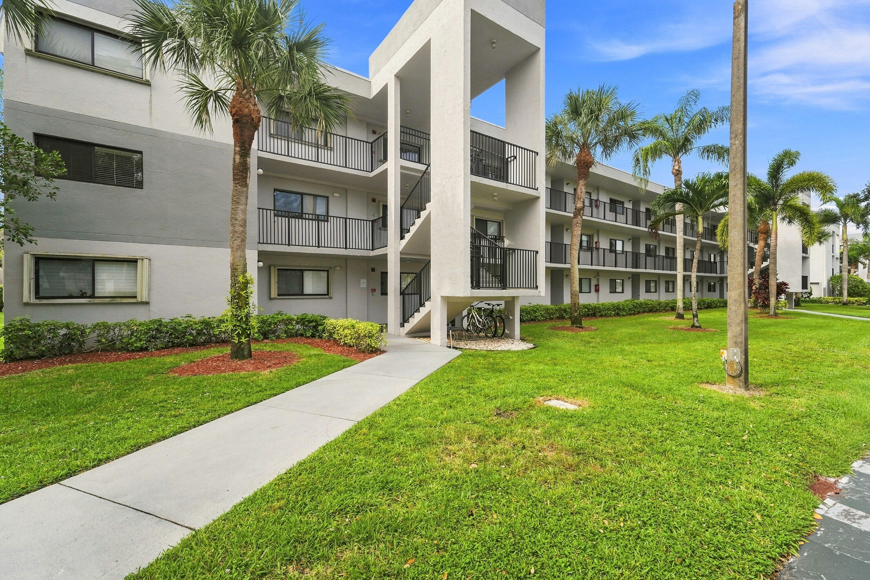 Delray Beach photo 1