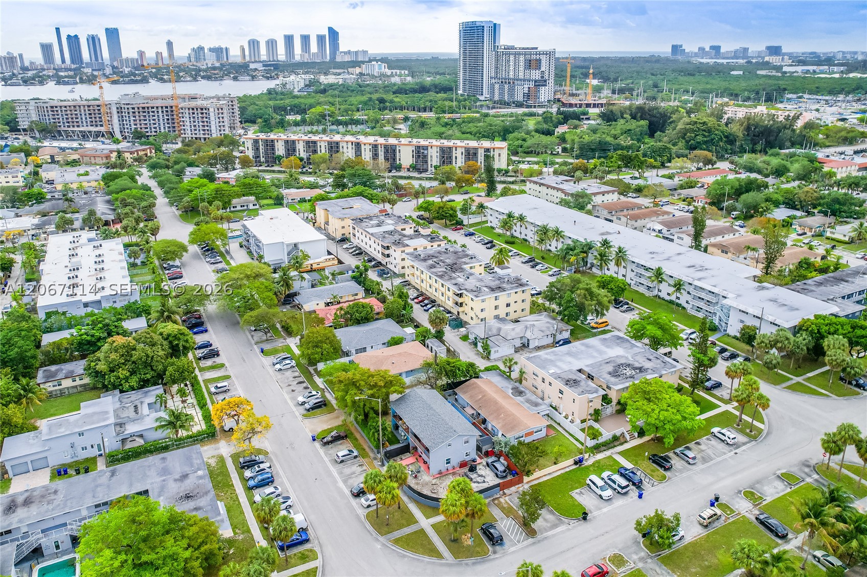 North Miami Beach photo 5