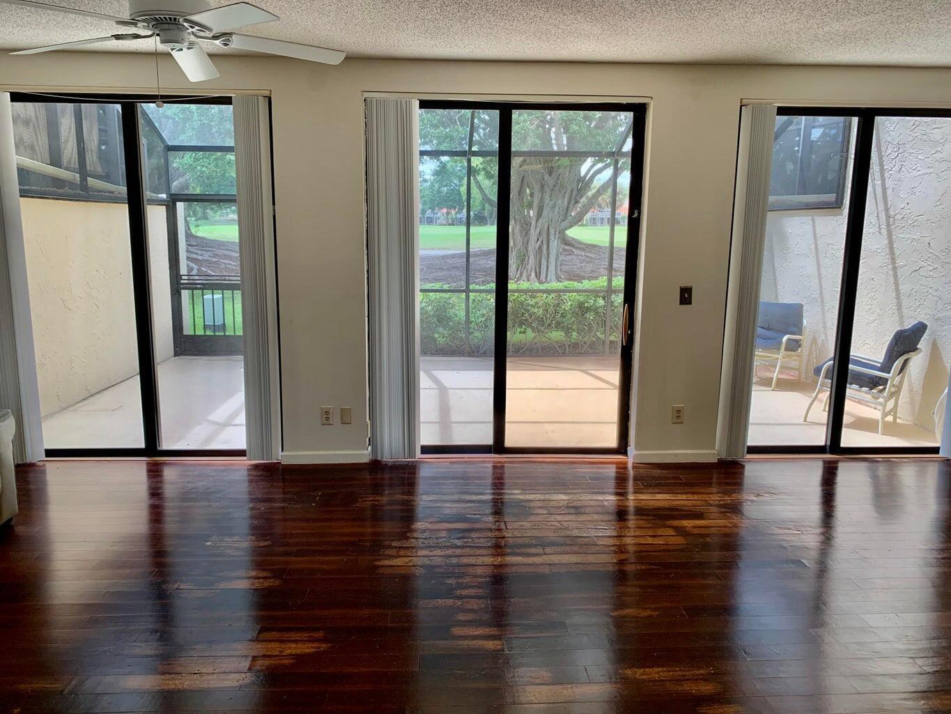 Palm Beach Gardens photo 3