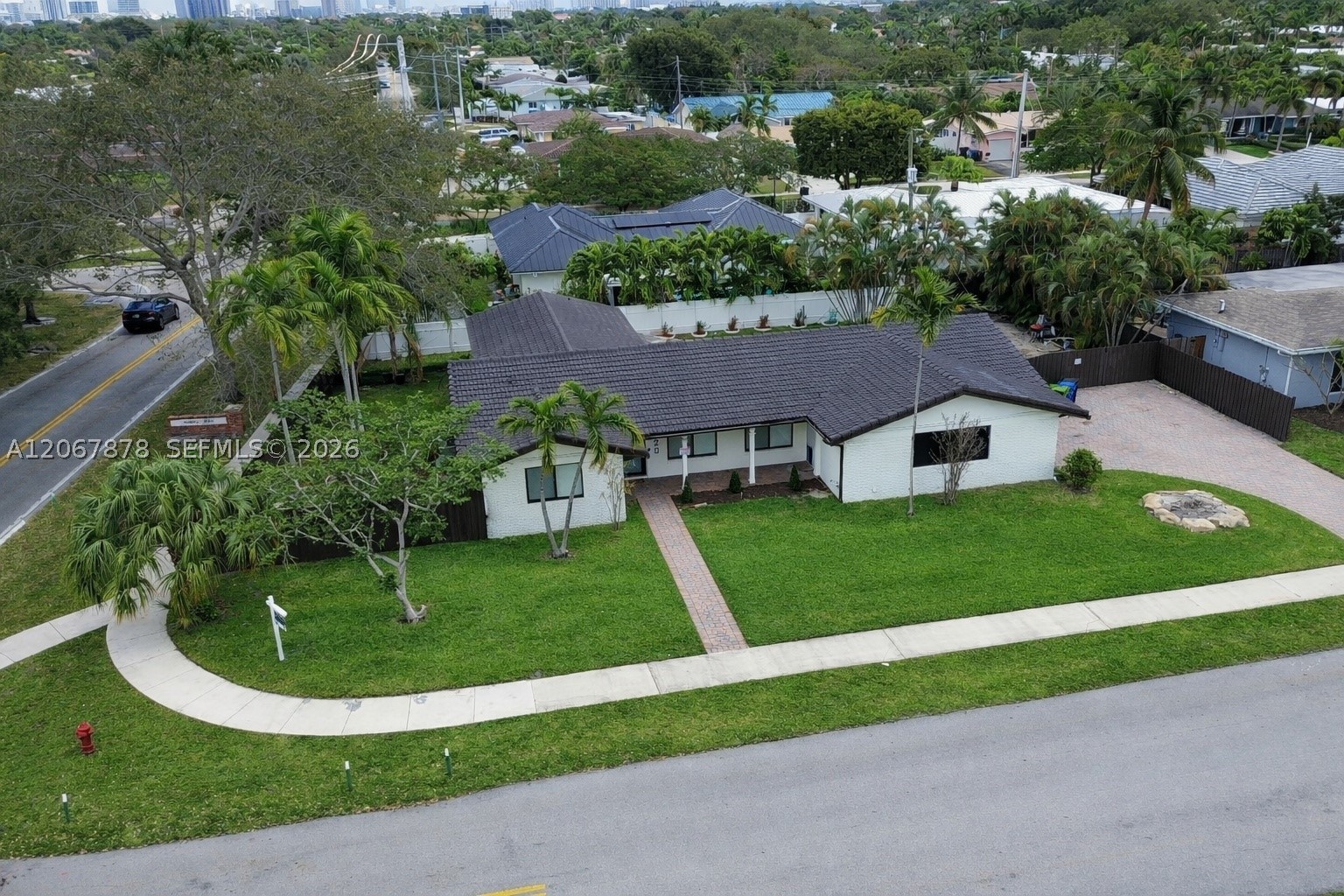 Fort Lauderdale photo 3