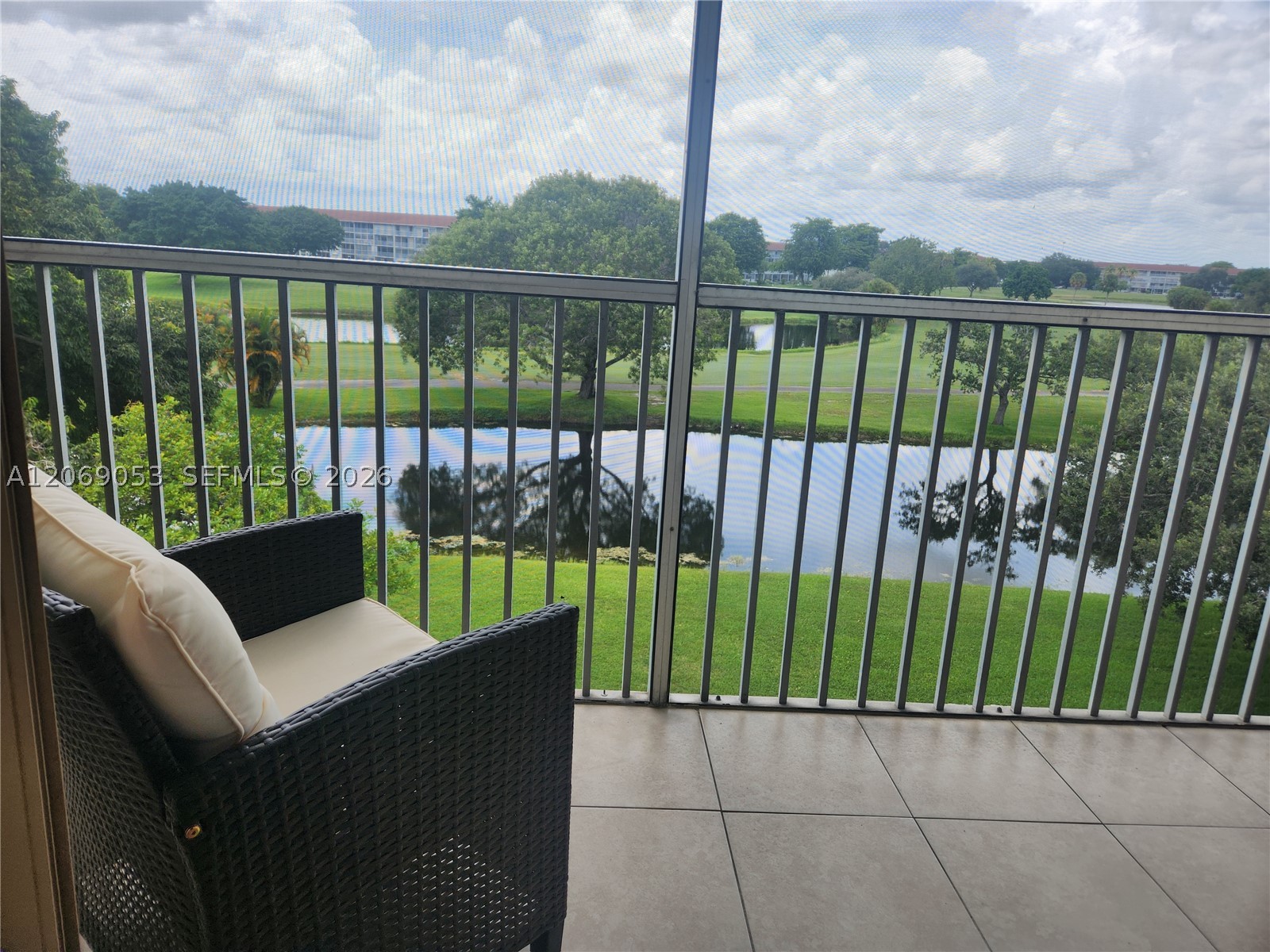 Pembroke Pines photo 2
