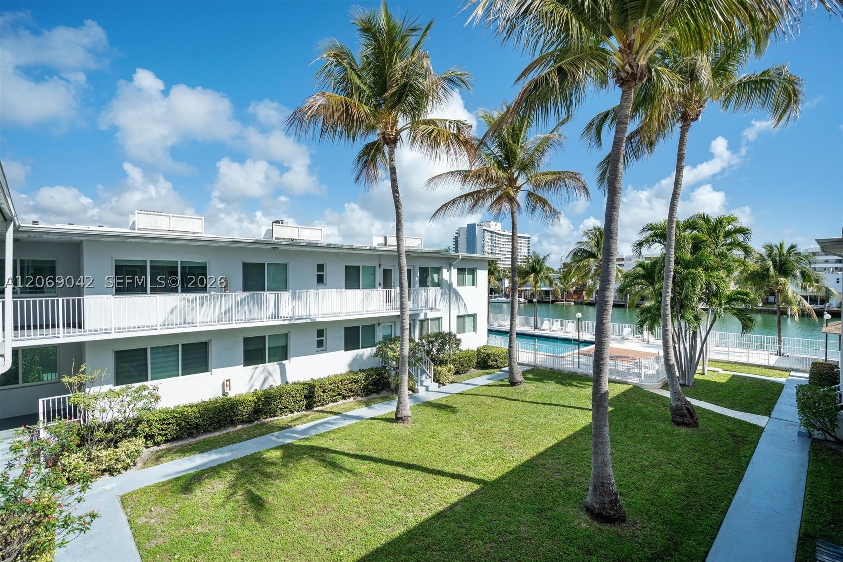 Miami Beach photo 5