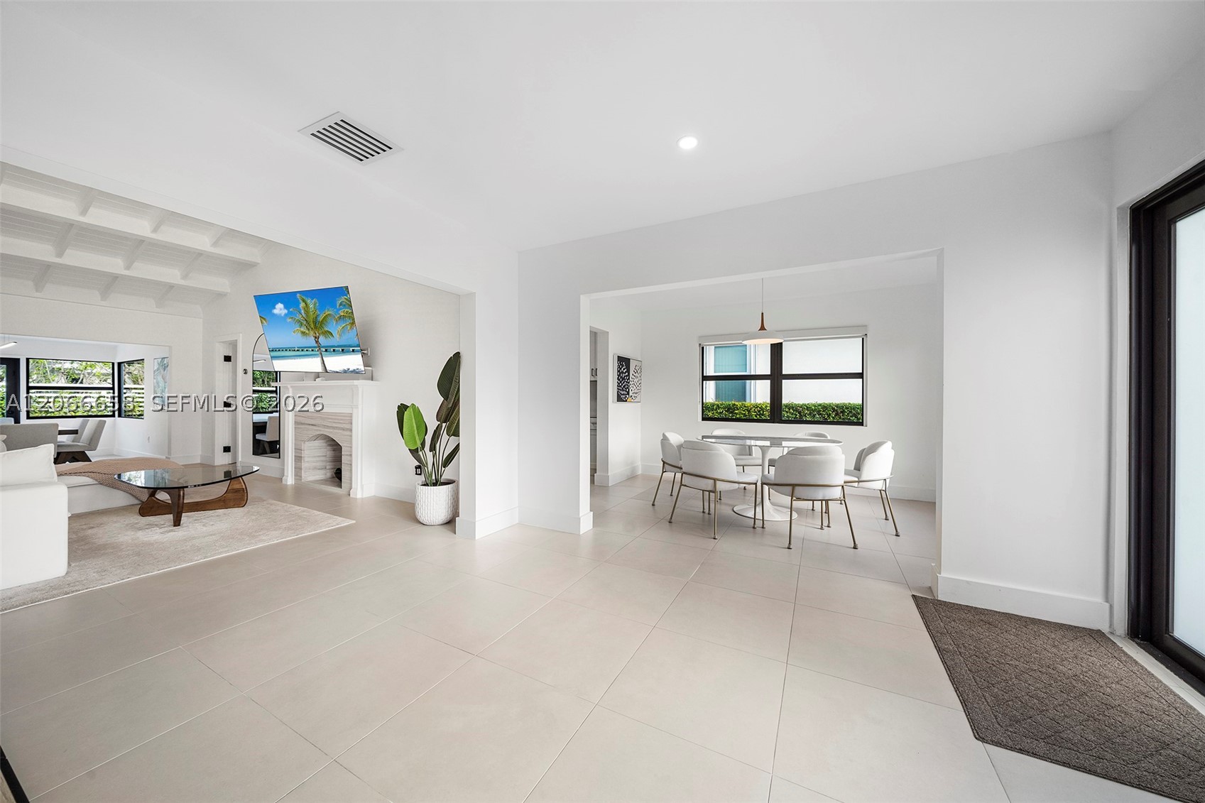 Surfside photo 4