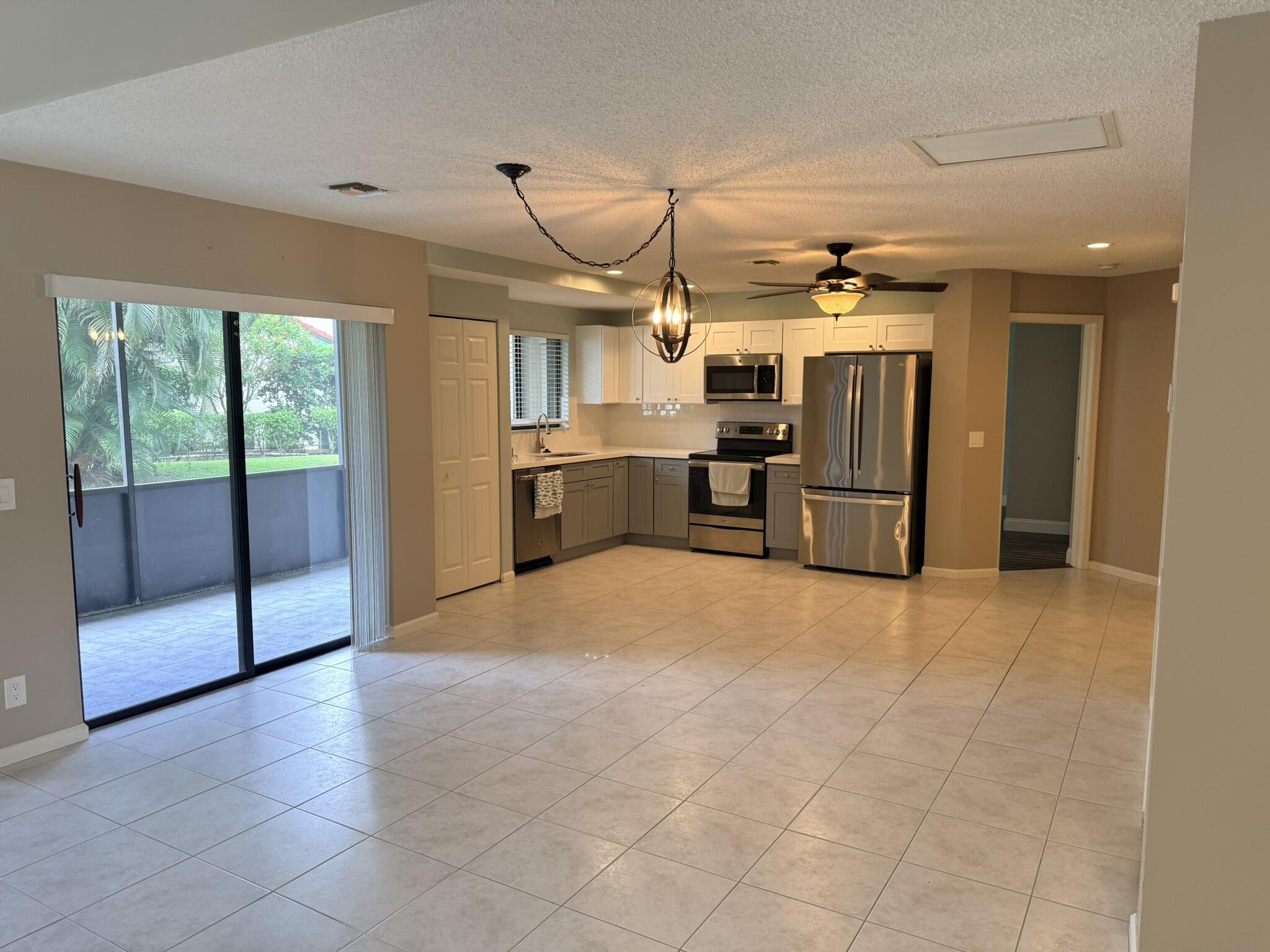 Palm Beach Gardens photo 3