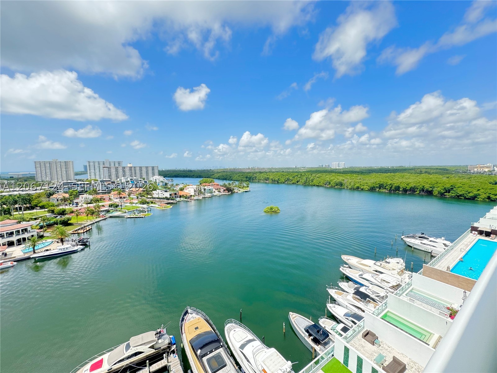 Sunny Isles Beach photo 4