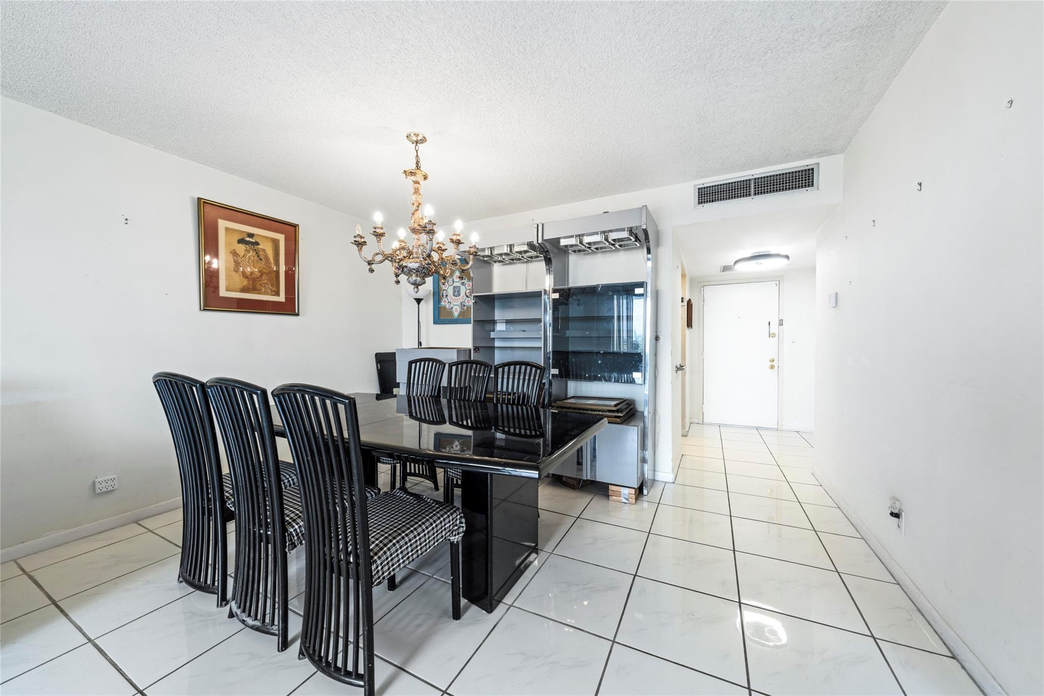 Hallandale Beach photo 3