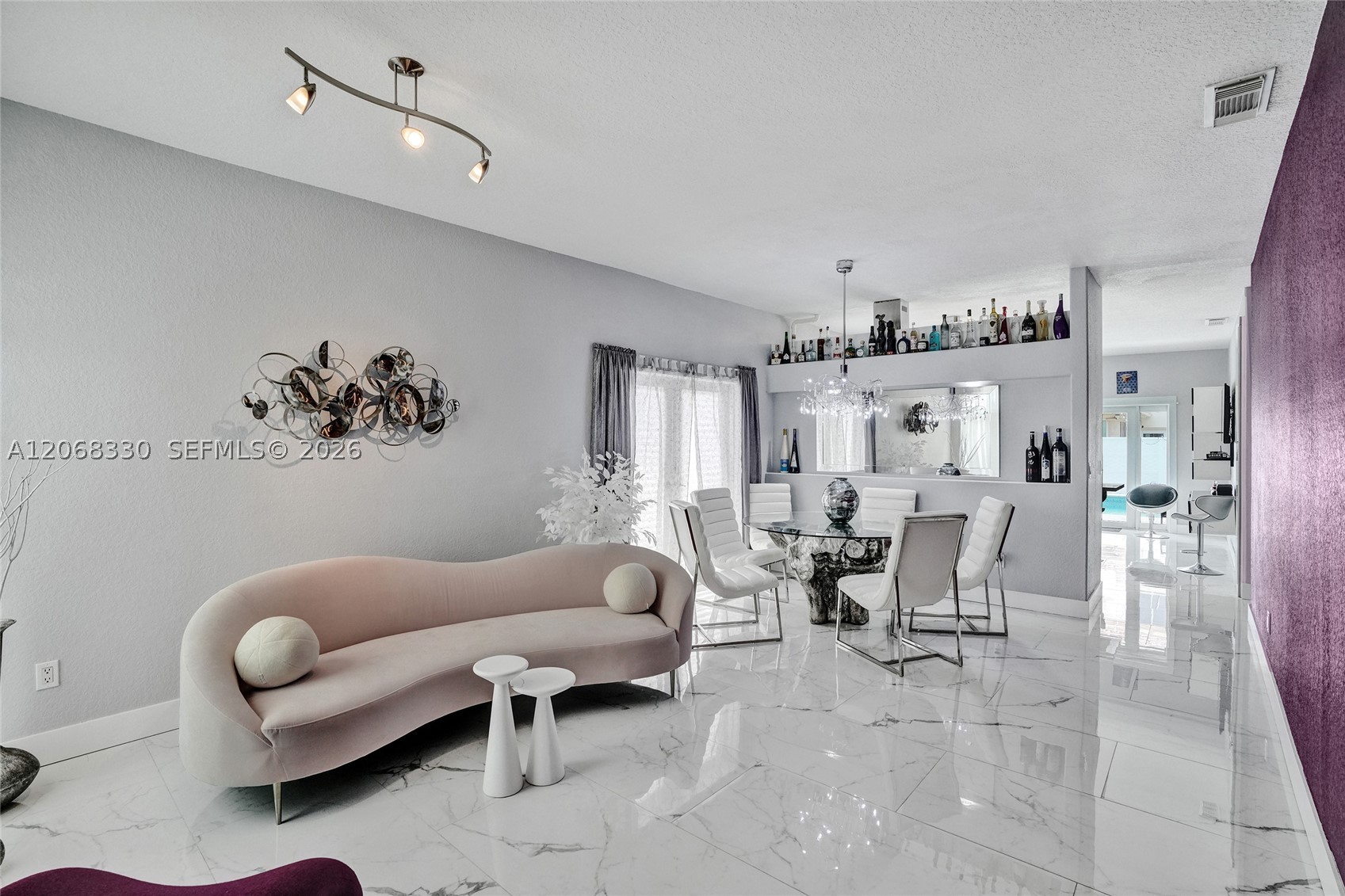 Miami Lakes photo 2