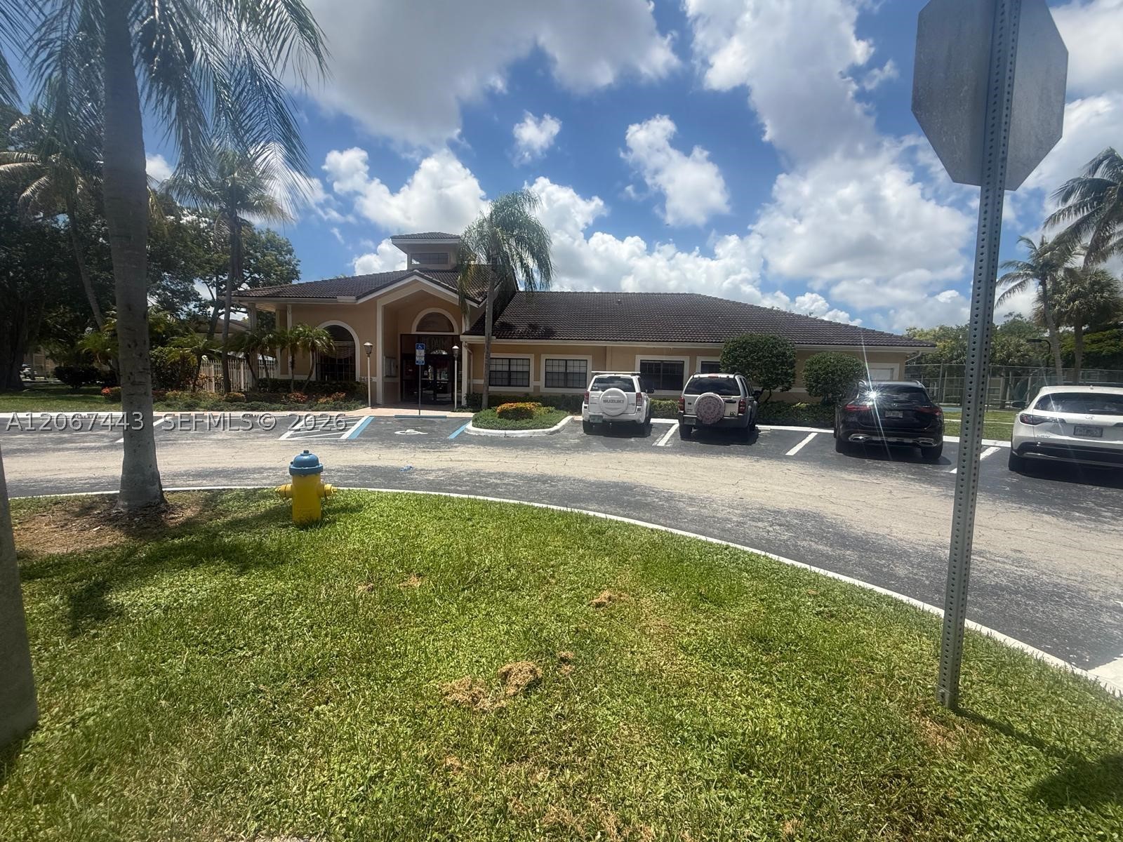 Pembroke Pines photo 2