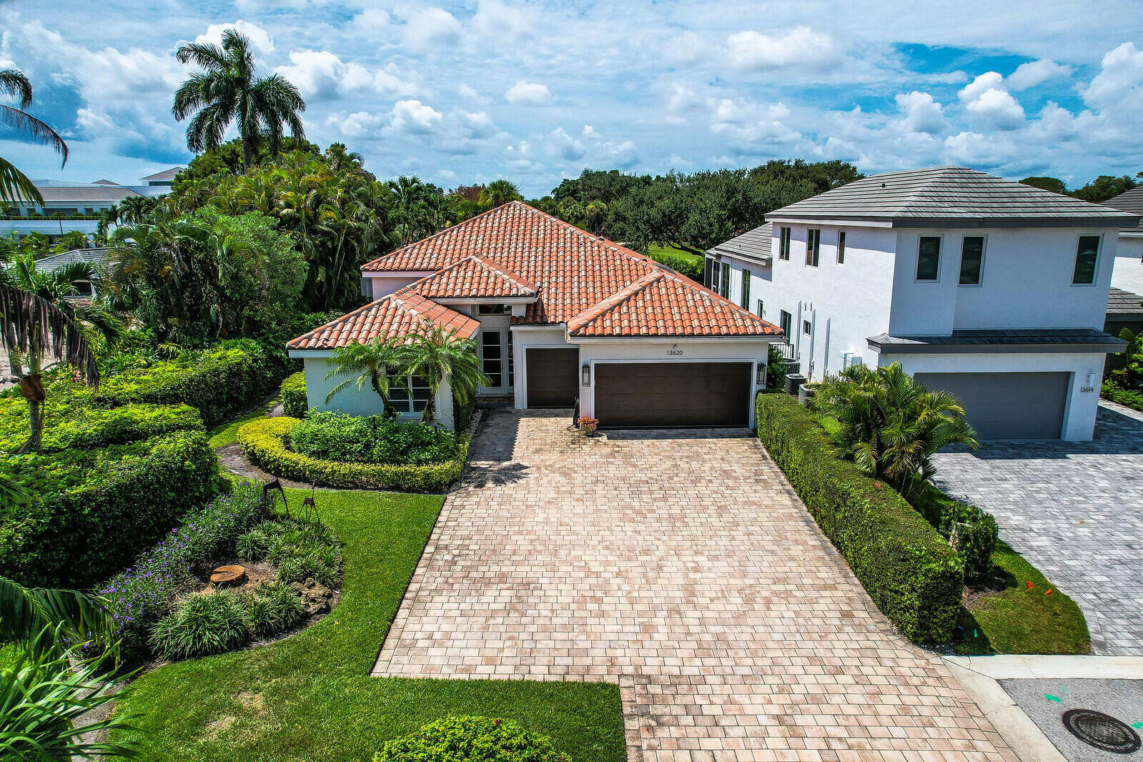 Palm Beach Gardens photo 3