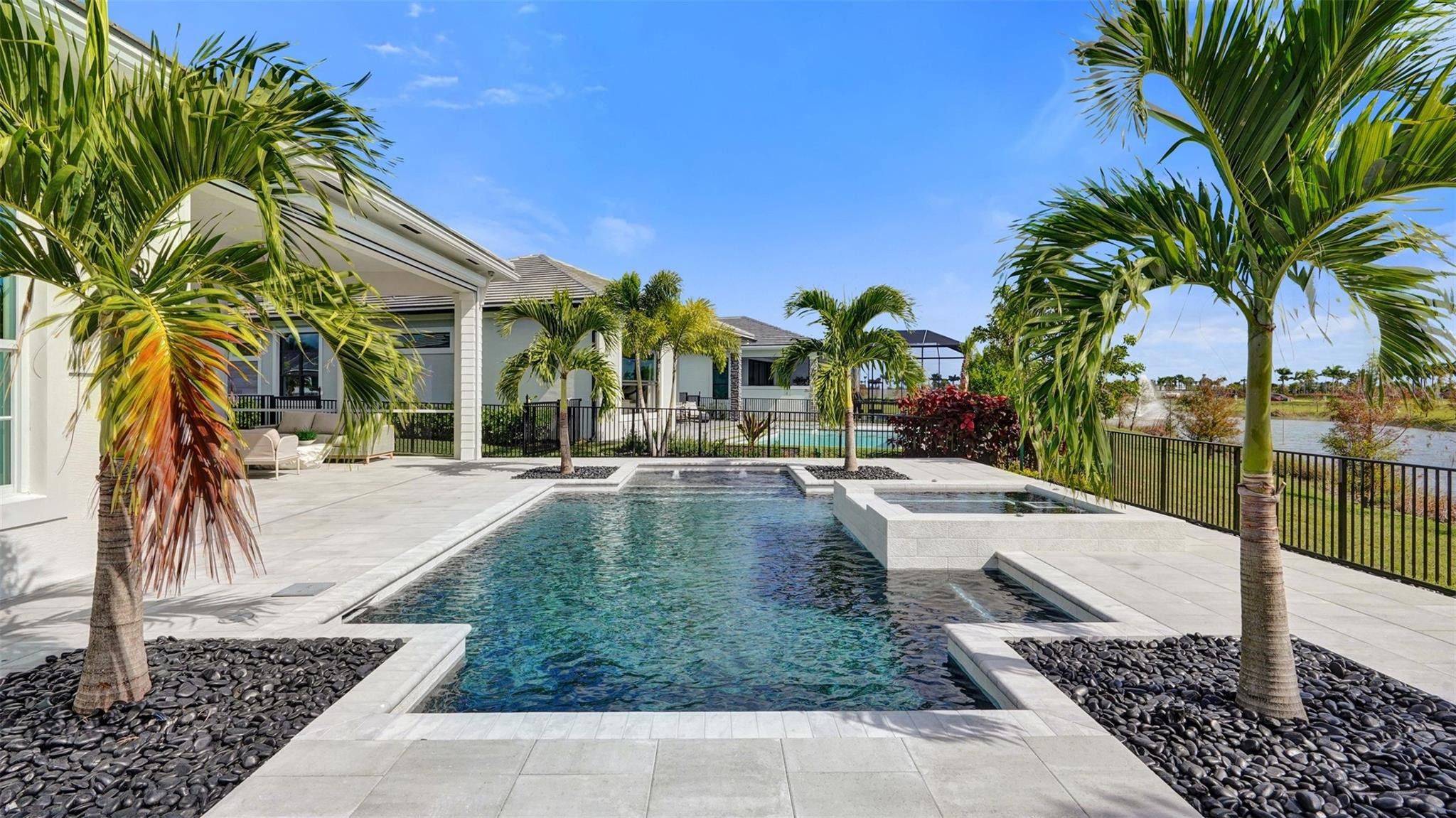 Palm Beach Gardens photo 4
