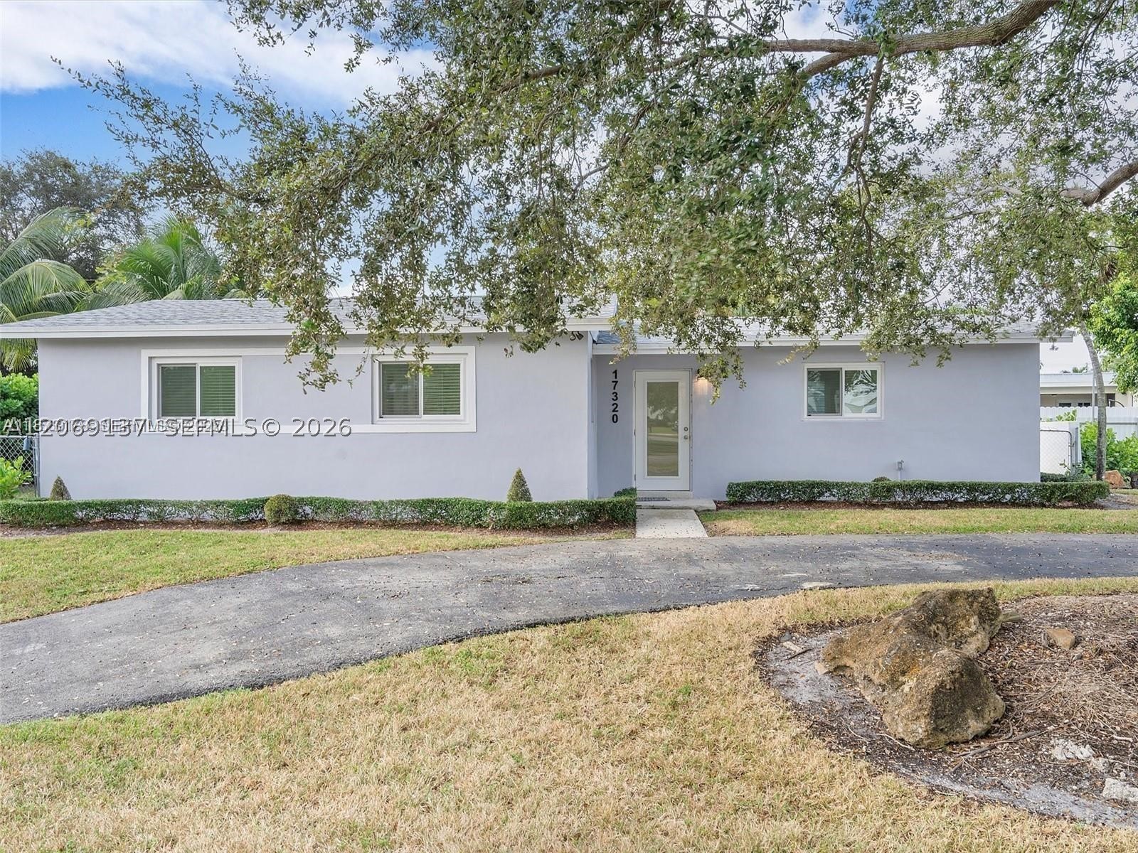 Hialeah photo 4