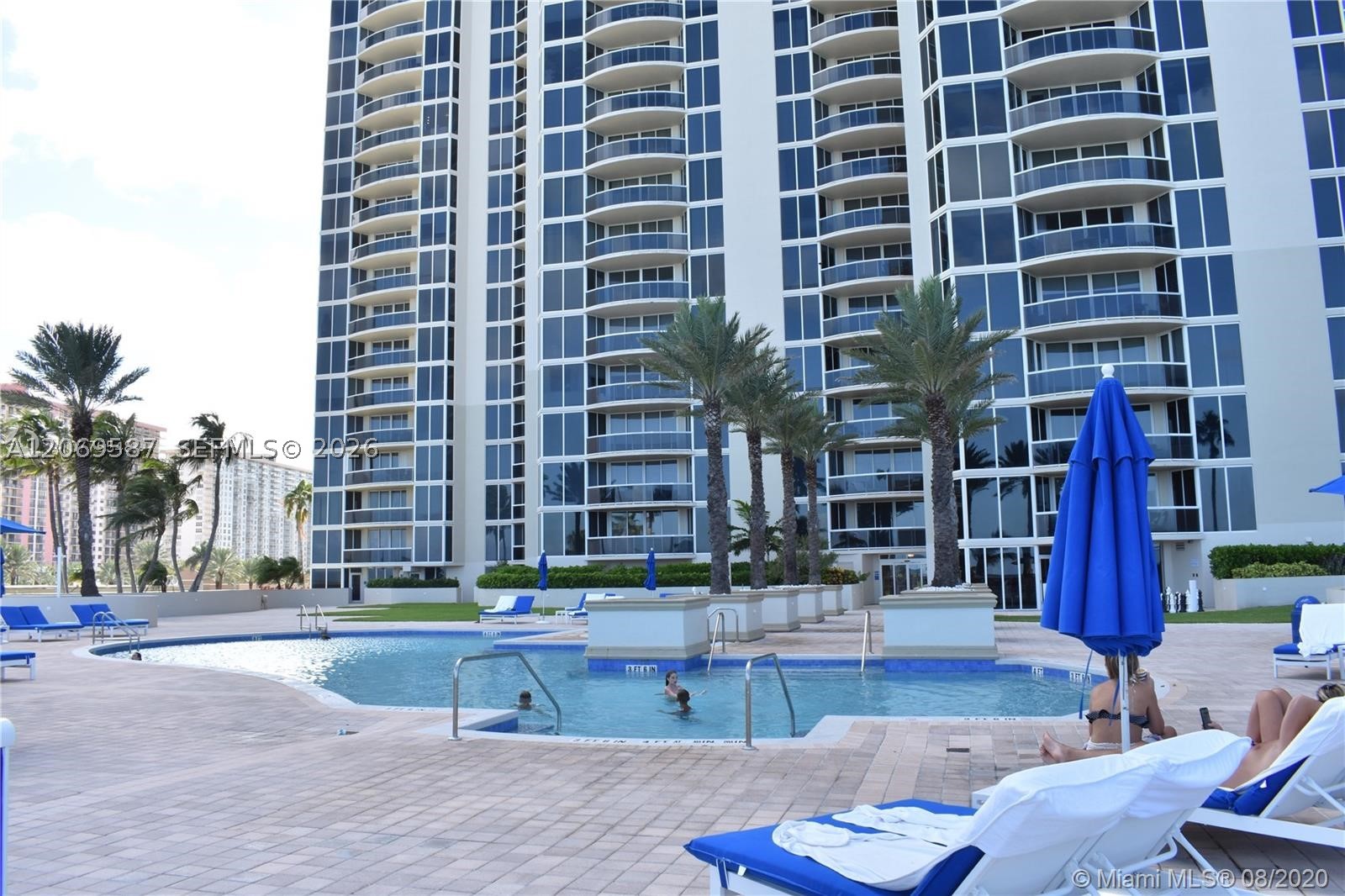 Sunny Isles Beach photo 4
