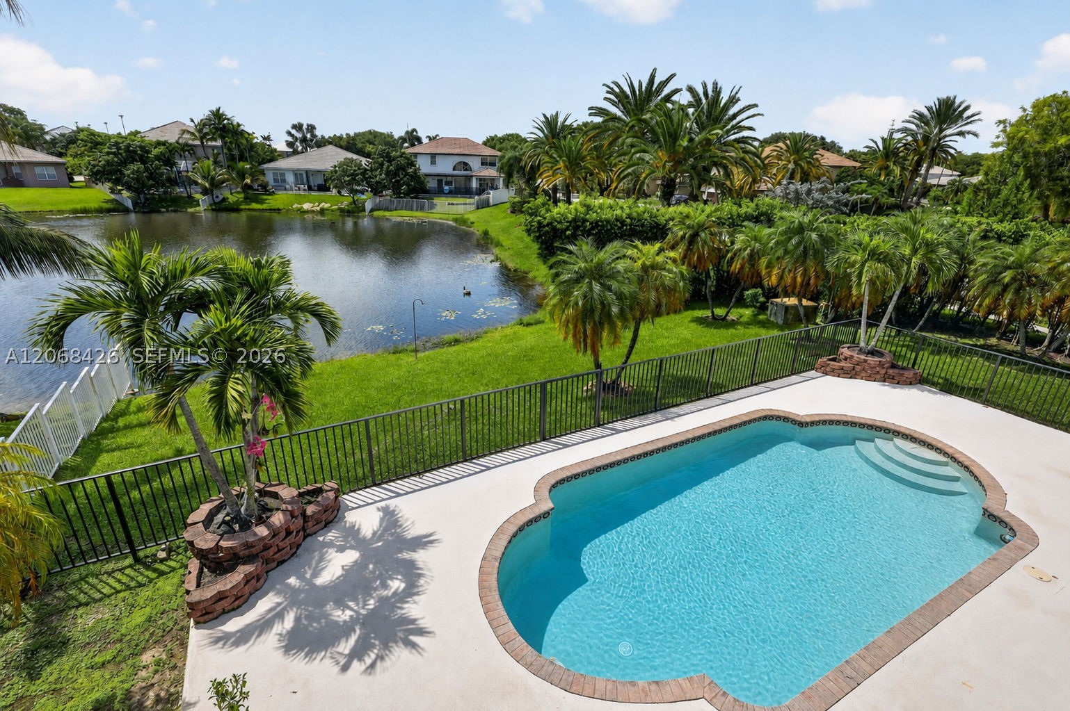 Pembroke Pines photo 5
