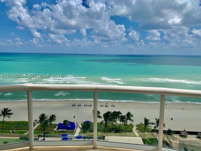 Sunny Isles Beach photo 1