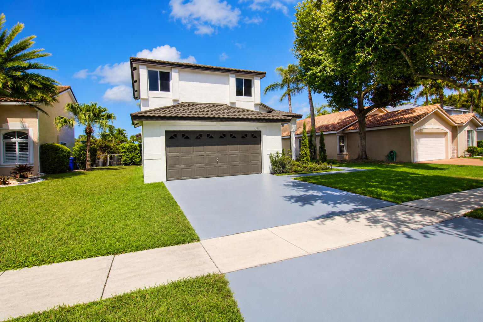 Pembroke Pines photo 4