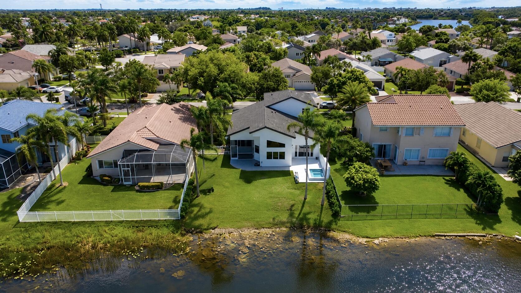 Pembroke Pines photo 5