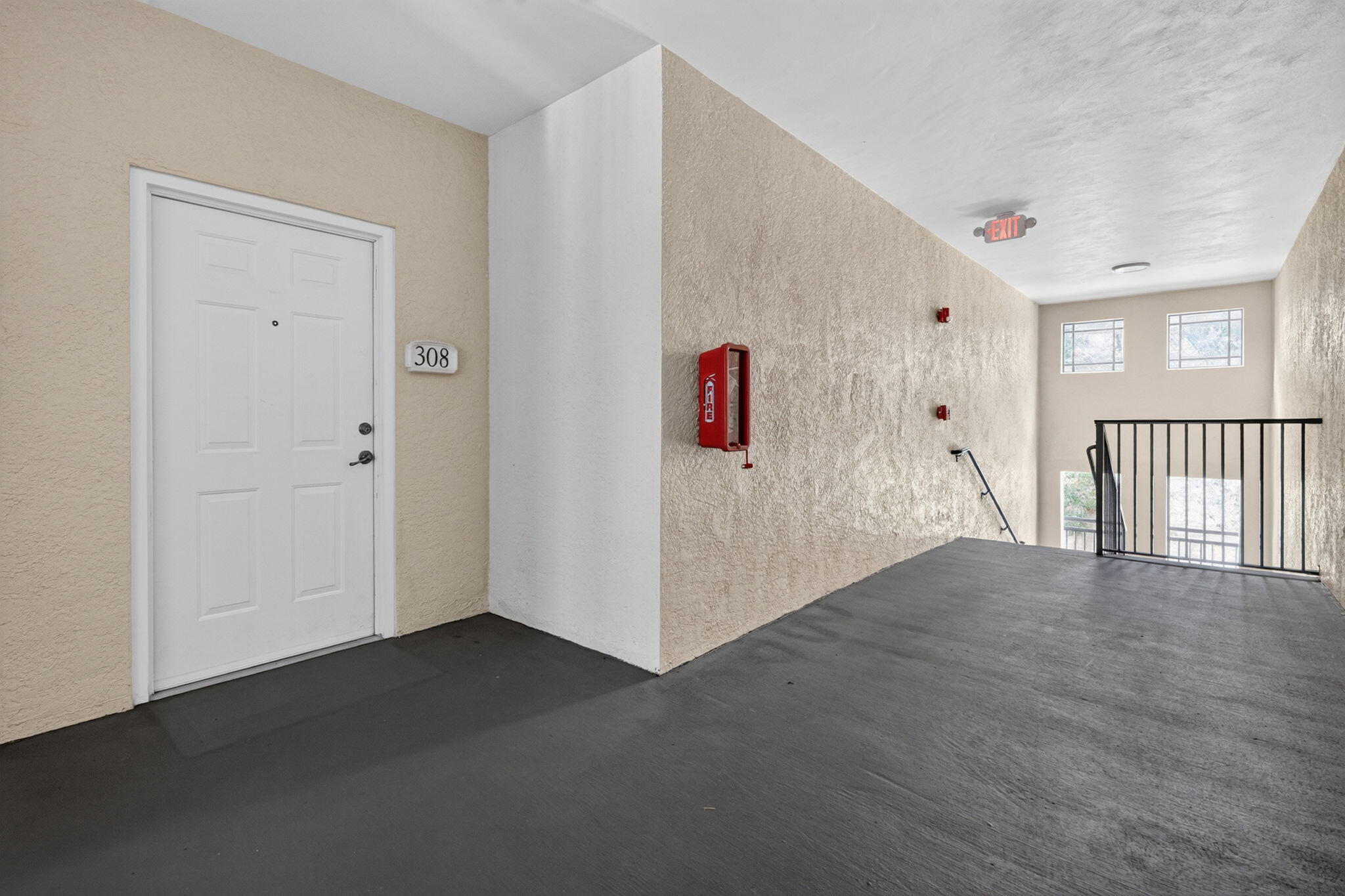 Palm Beach Gardens photo 2