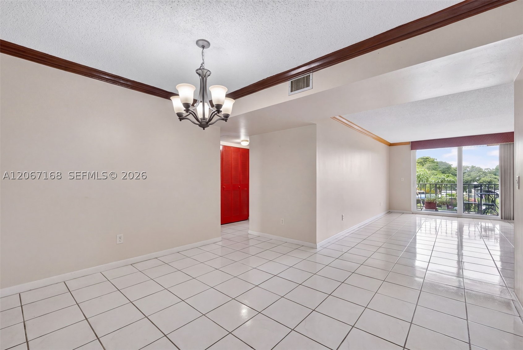 North Miami photo 4
