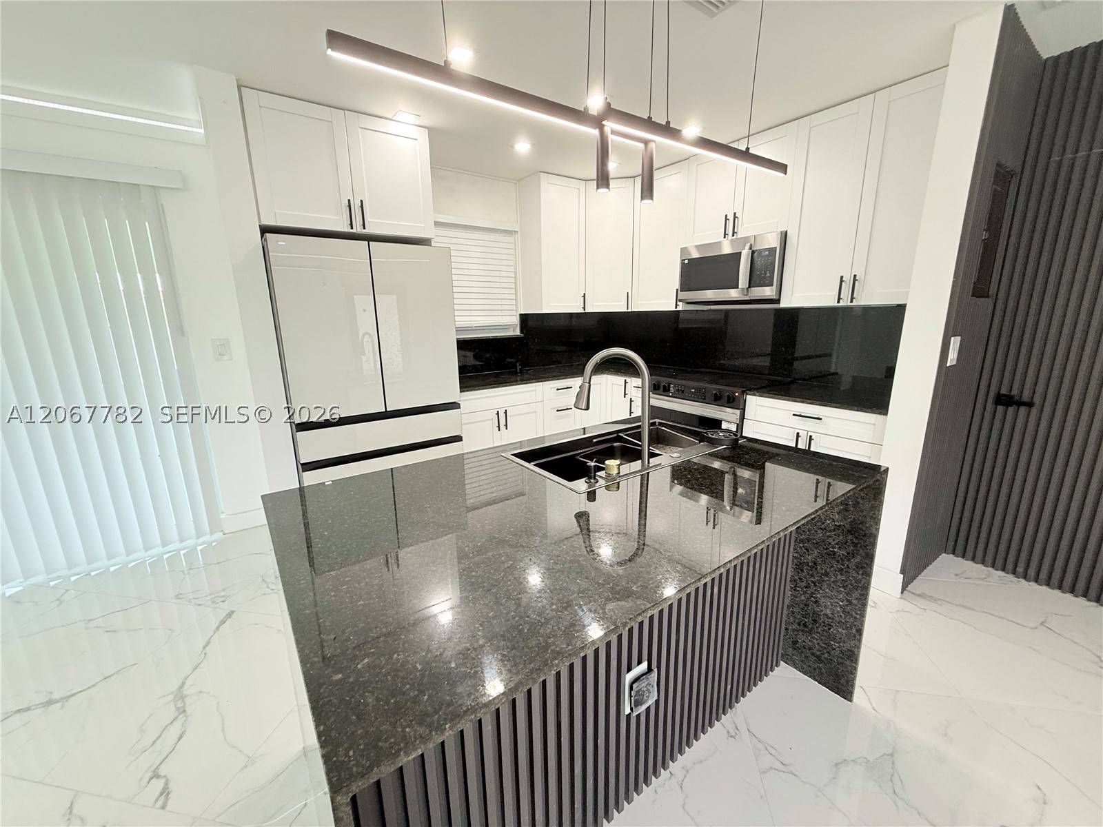 Pembroke Pines photo 4