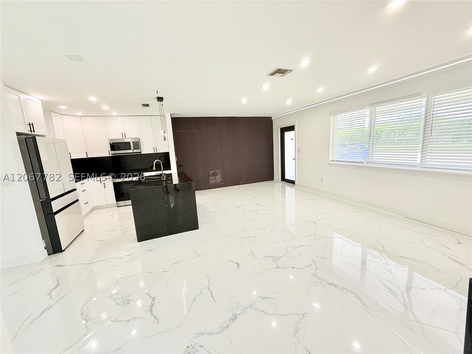 Pembroke Pines photo 5