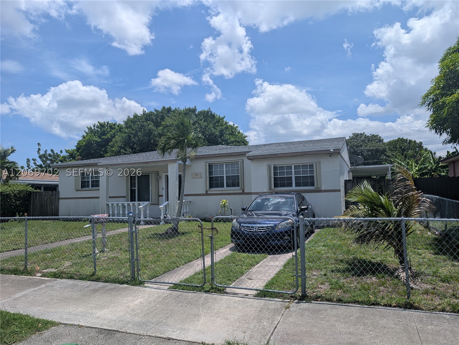 Miami Gardens photo 2